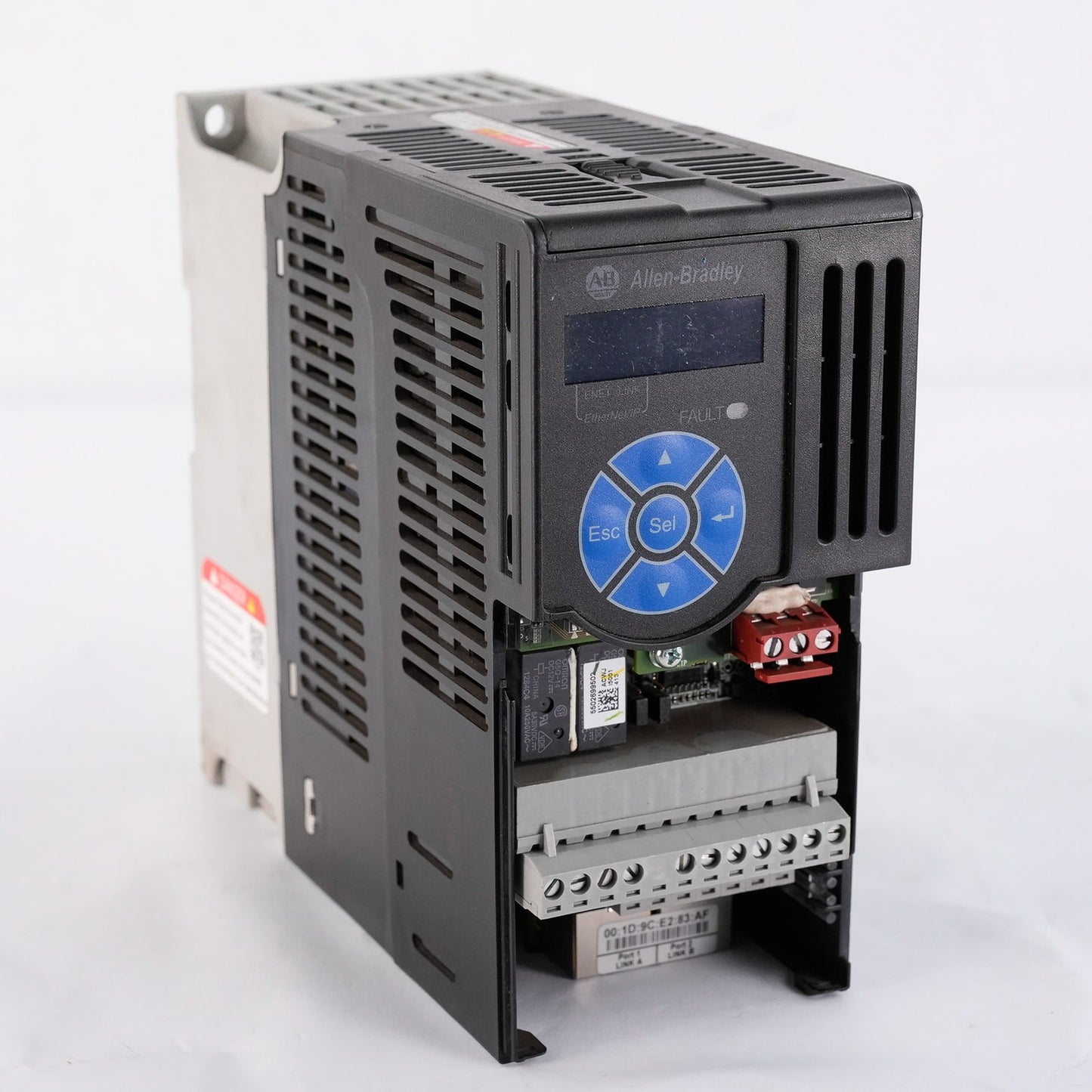 Allen Bradley 25C-D4P0N104 /B PowerFlex 527 AC Drive 480V 3PH 1.5kW 25CD4P0N104