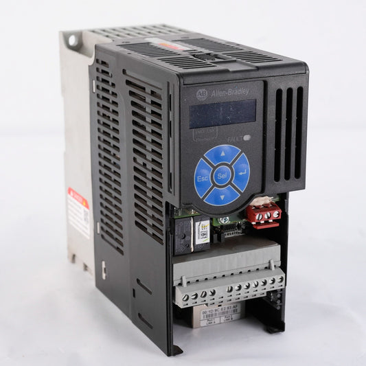 Allen Bradley 25C-D4P0N104 /B PowerFlex 527 AC Drive 480V 3PH 1.5kW 25CD4P0N104