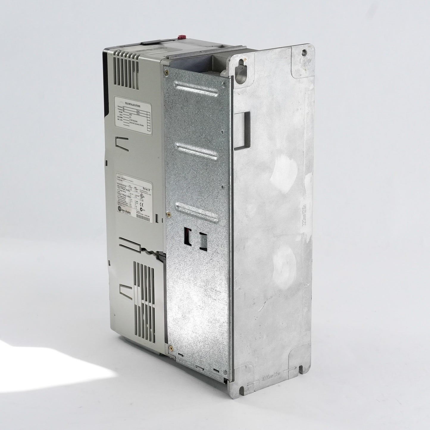 Allen Bradley 20BD8P0A3AYNACC1 /B PowerFlex700 AC Drive 480 VAC 3-PH 8A  5hp