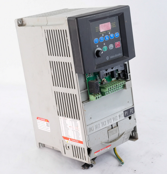Allen Bradley 22B-D012N104 /A PowerFlex 40 AC Drive 480V 3PH 22BD012N104