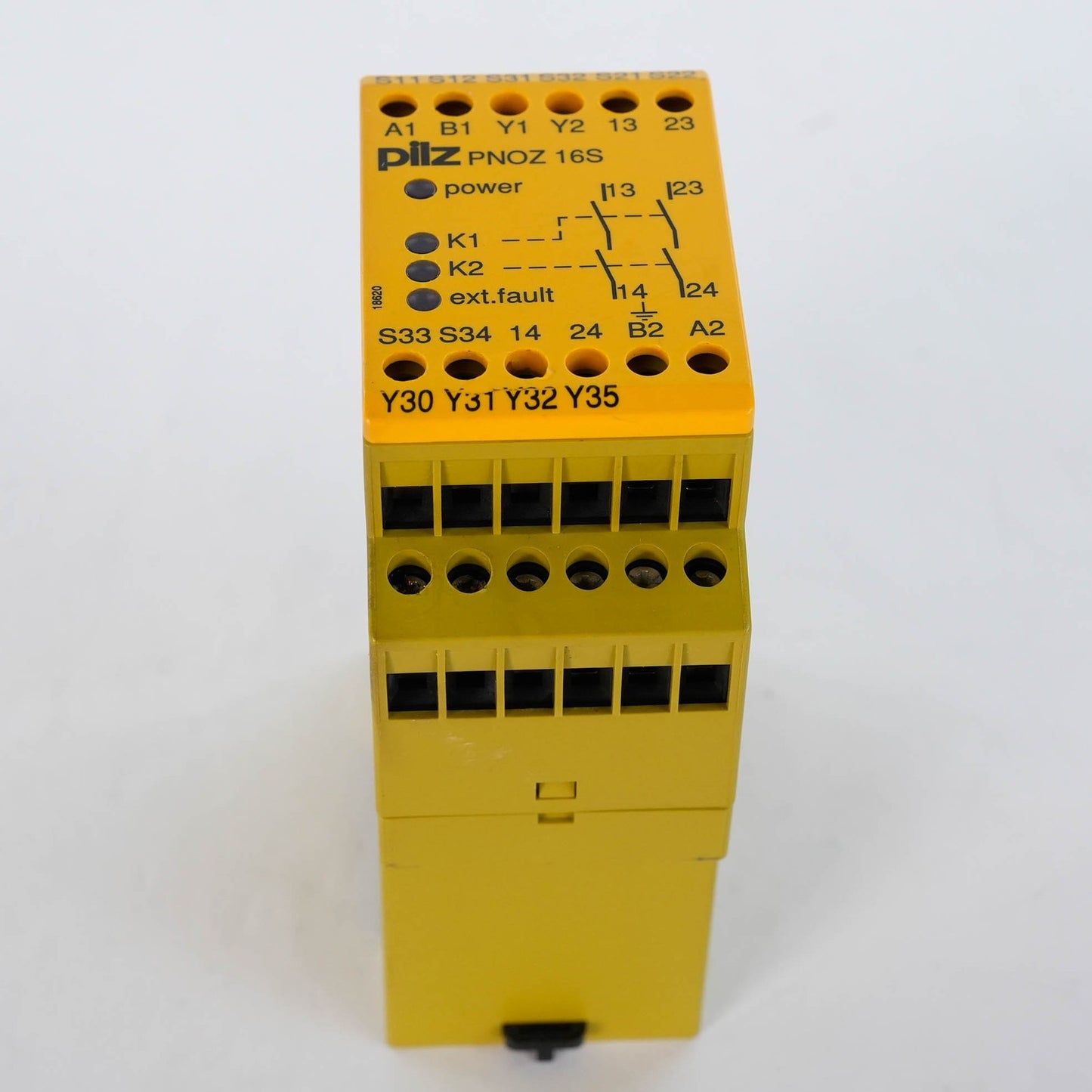 Pilz PNOZ 16S Safety Relay 774072 24VDC 2n/o 1n/c PNOZ16S Emergency Stop Monitor