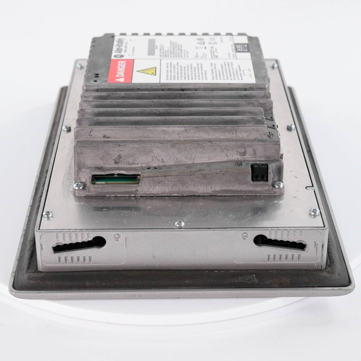 Allen Bradley 2711P-T9W22D9P Ser B PanelView Plus 7 9-Inch Touch HMI 24VDC