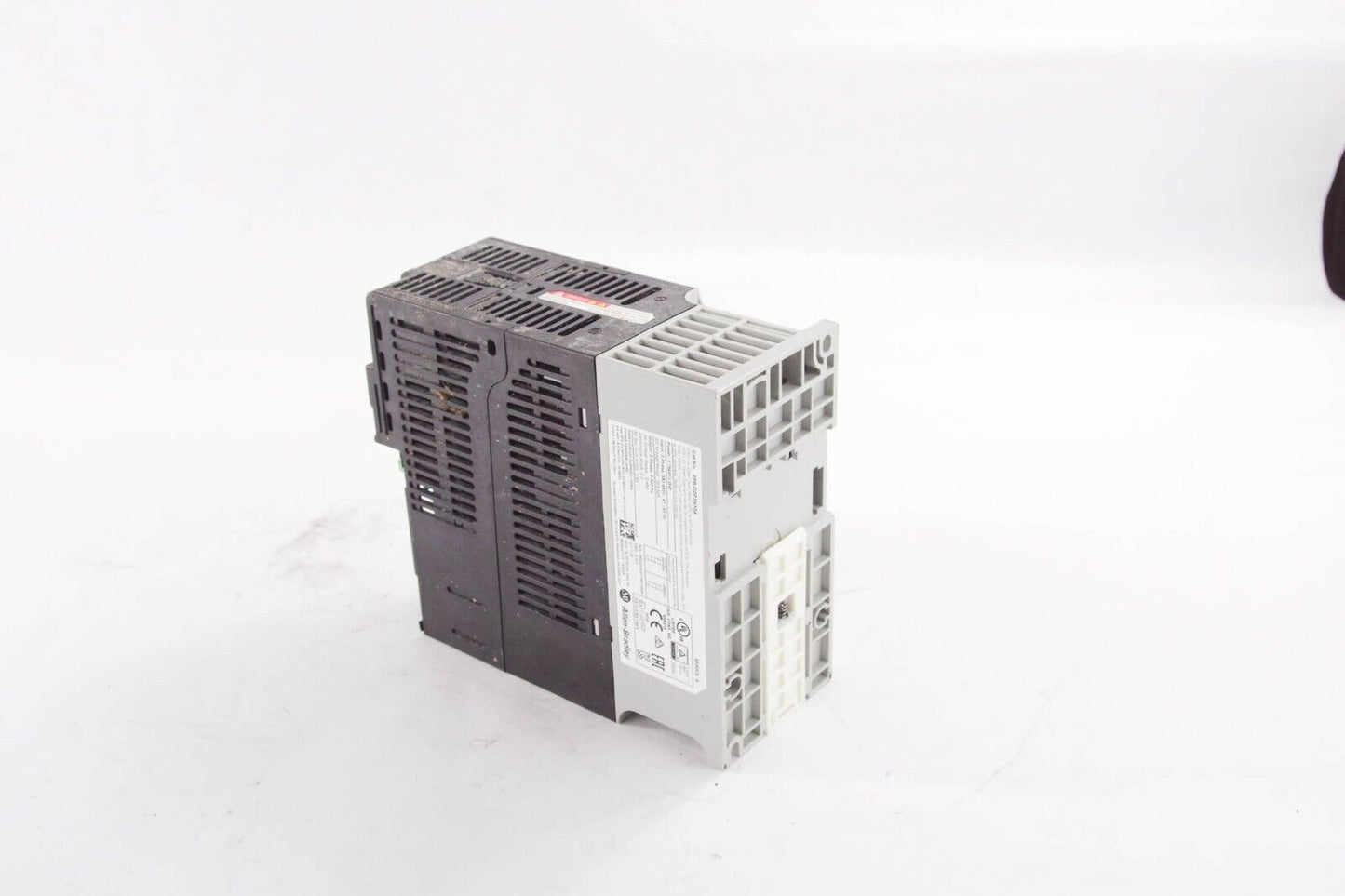 Allen-Bradley 25B-D2P3N104 PowerFlex 525 1Hp AC Drive - For Part or Repair