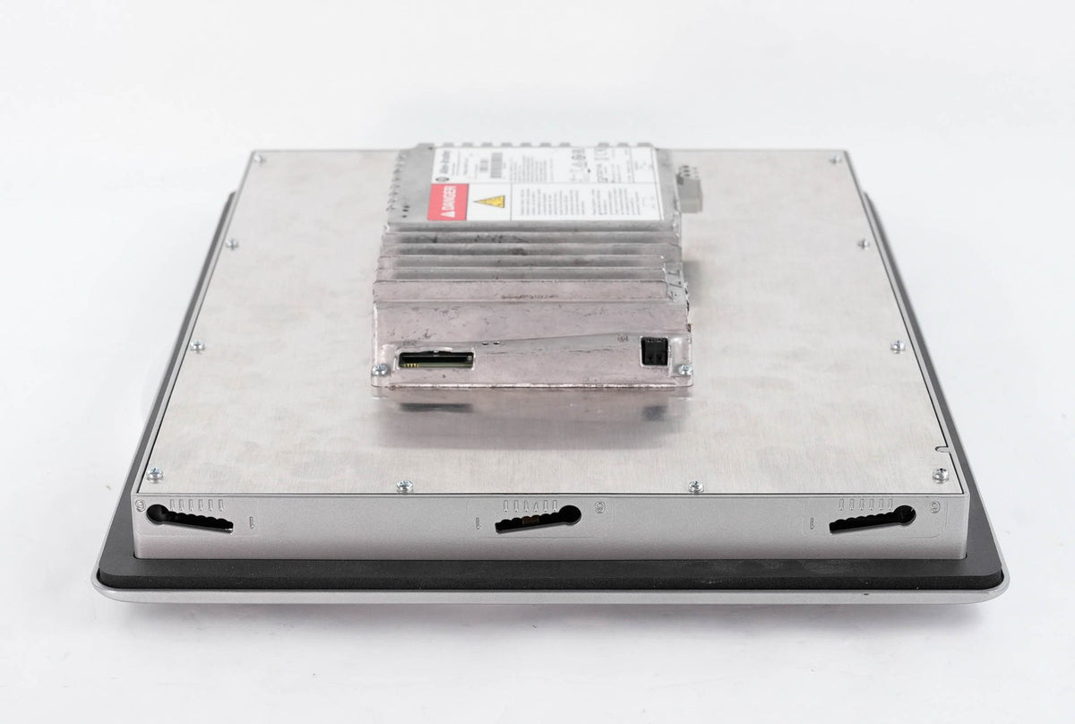 Allen Bradley 2711P-T15C22A9P /A PanelView Plus 7 15in Touch 100-240VAC