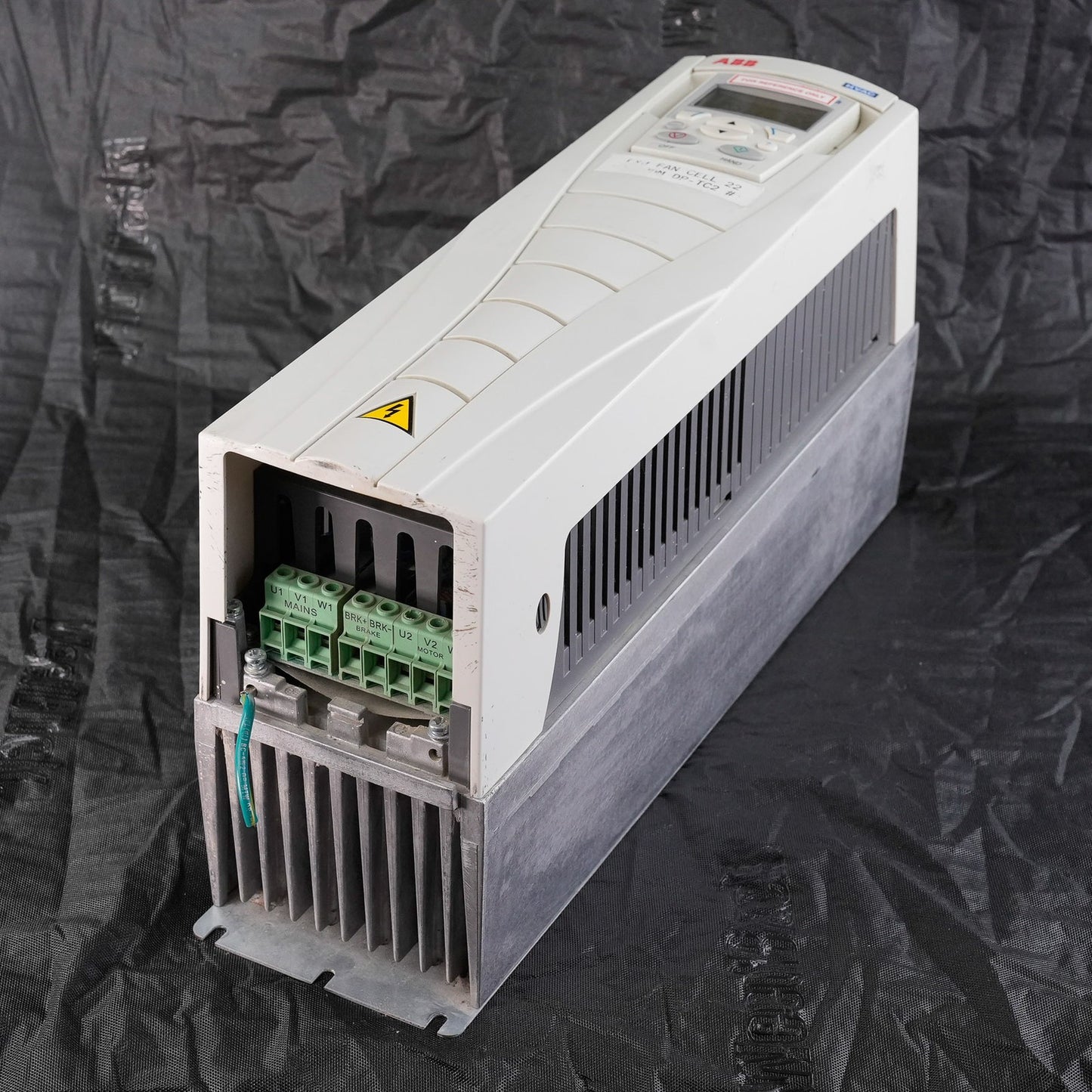 ABB ACX550-U0-023A-4 Variable Frequency Drive 3Ph 23A 15HP + Warranty