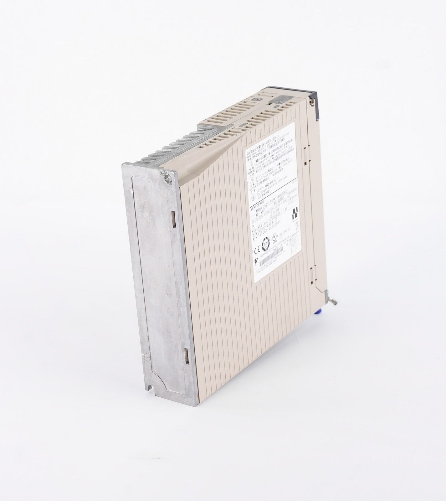 Yaskawa SGDV-2R8A11B002000 Servopack Servo Drive 3-Phase 230V 2.8A 400W