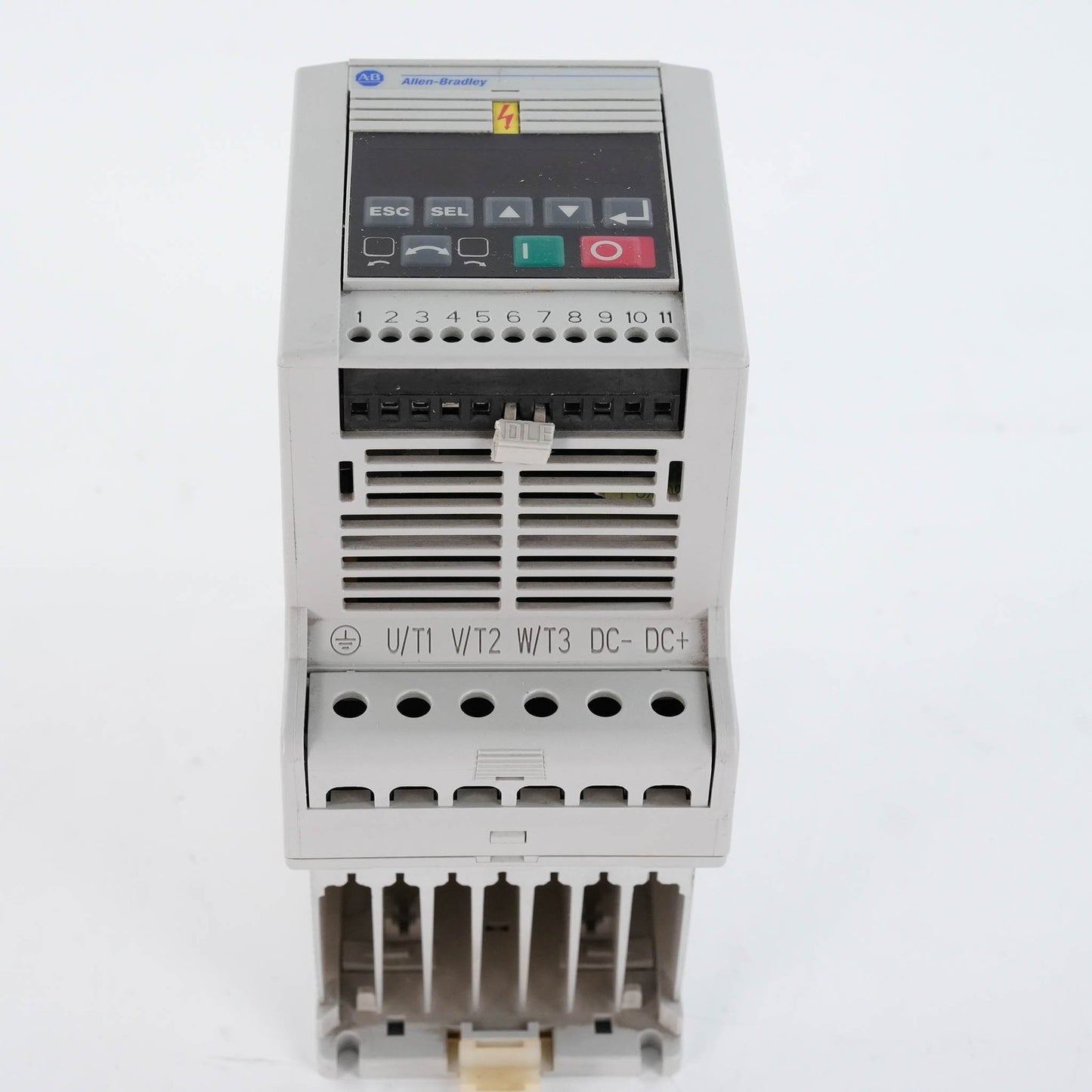 Allen Bradley 160-AA02NPS1P1 Ser C Bulletin 160 AC Drive 200-240V 0.37kW 0.5HP
