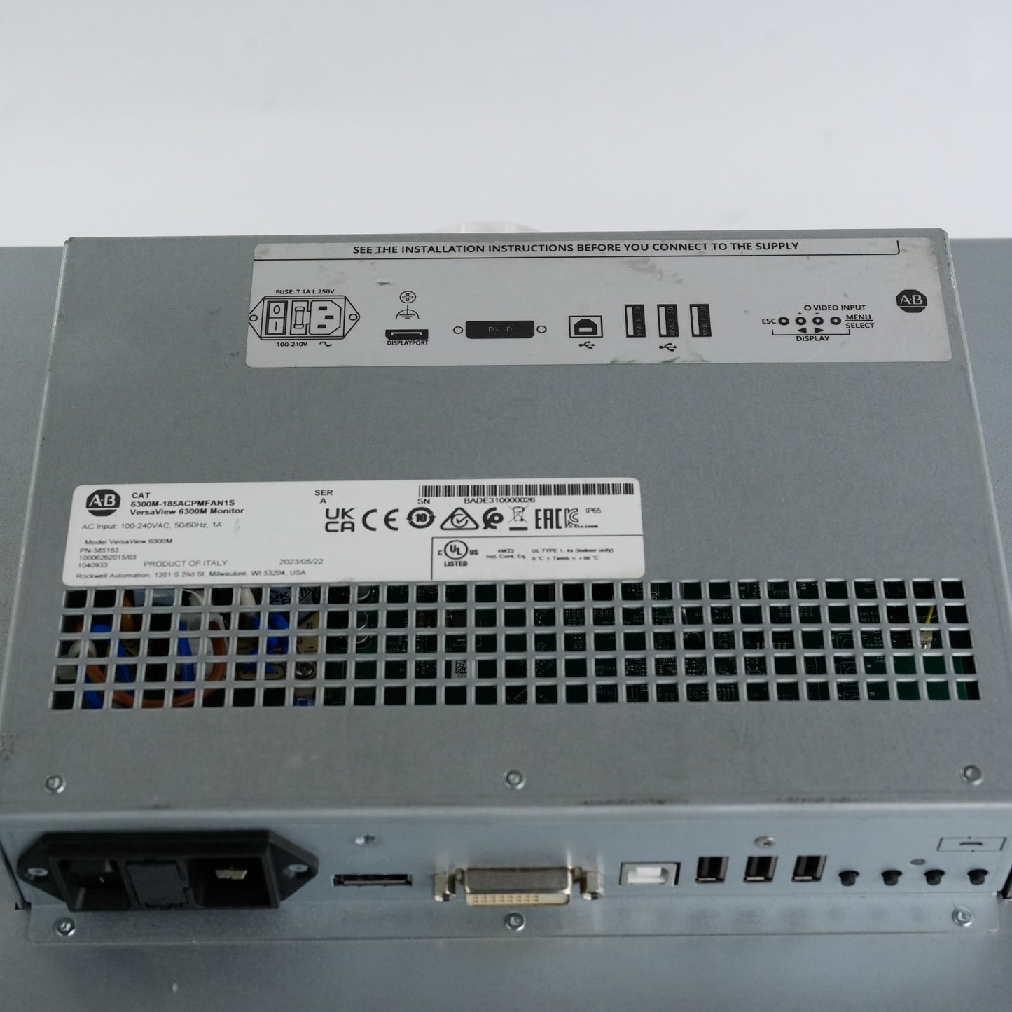 Allen Bradley 6300M-185ACPMFAN1S /A Versaview 6300M Monitor