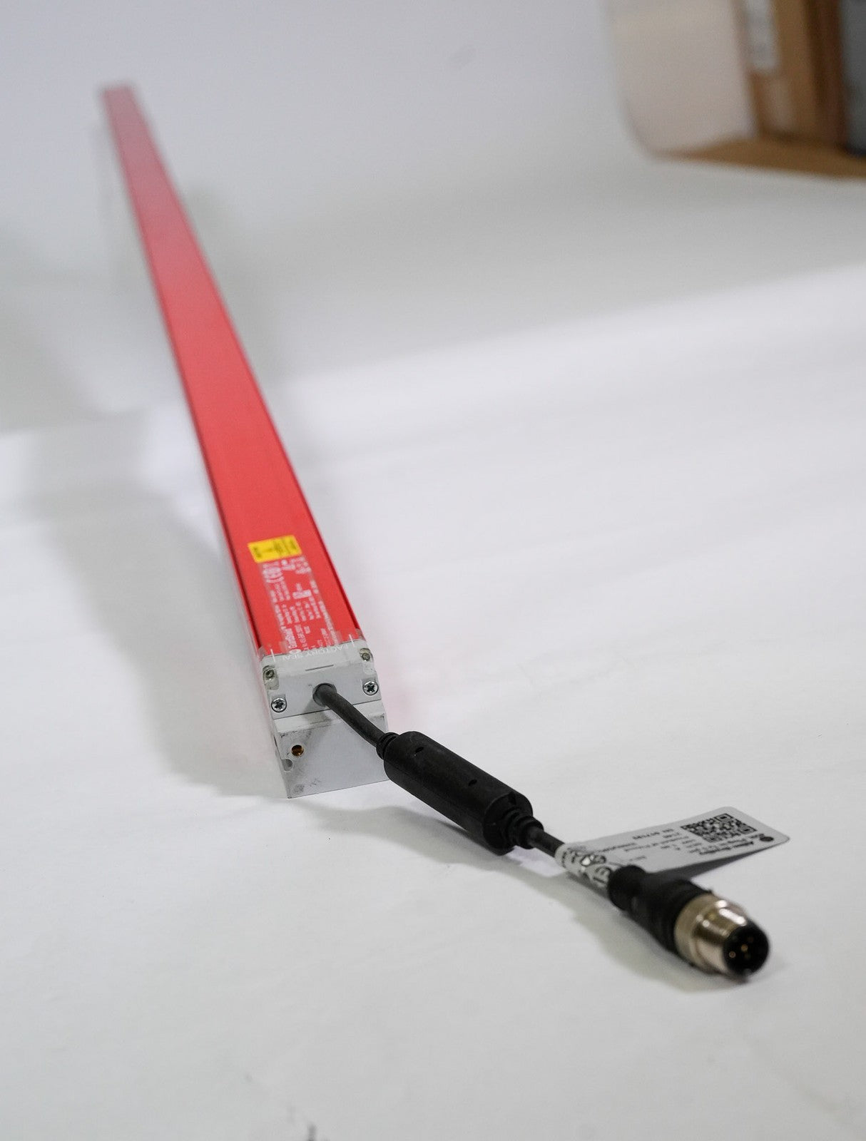 1x Allen-Bradley 450L-E4FL1500YD GuardShield Safety Light Curtain 450LE4FL1500YD