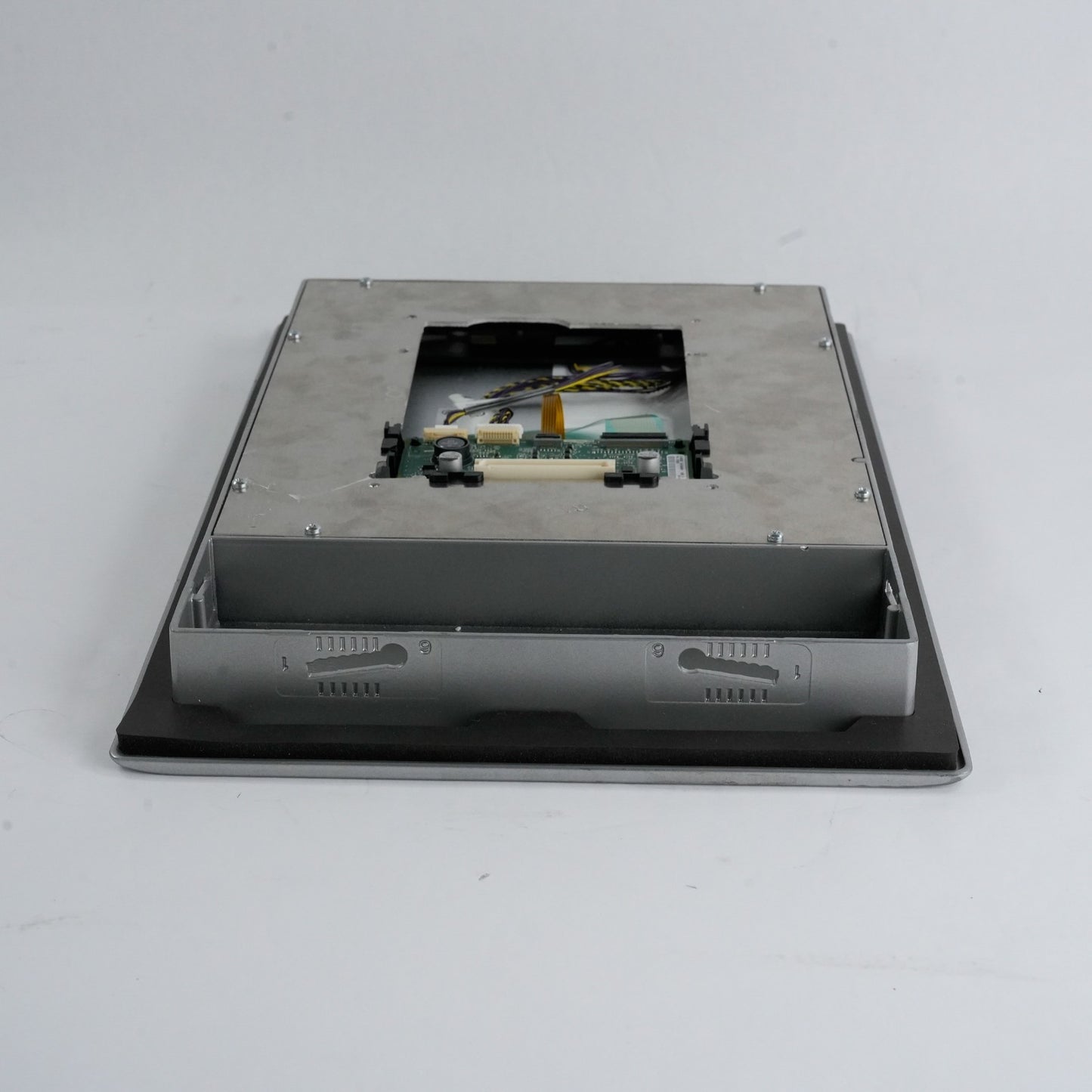 Allen Bradley PN-657157 10" 2711P-B10C22A9P *SER B Display Only* No Logic Module