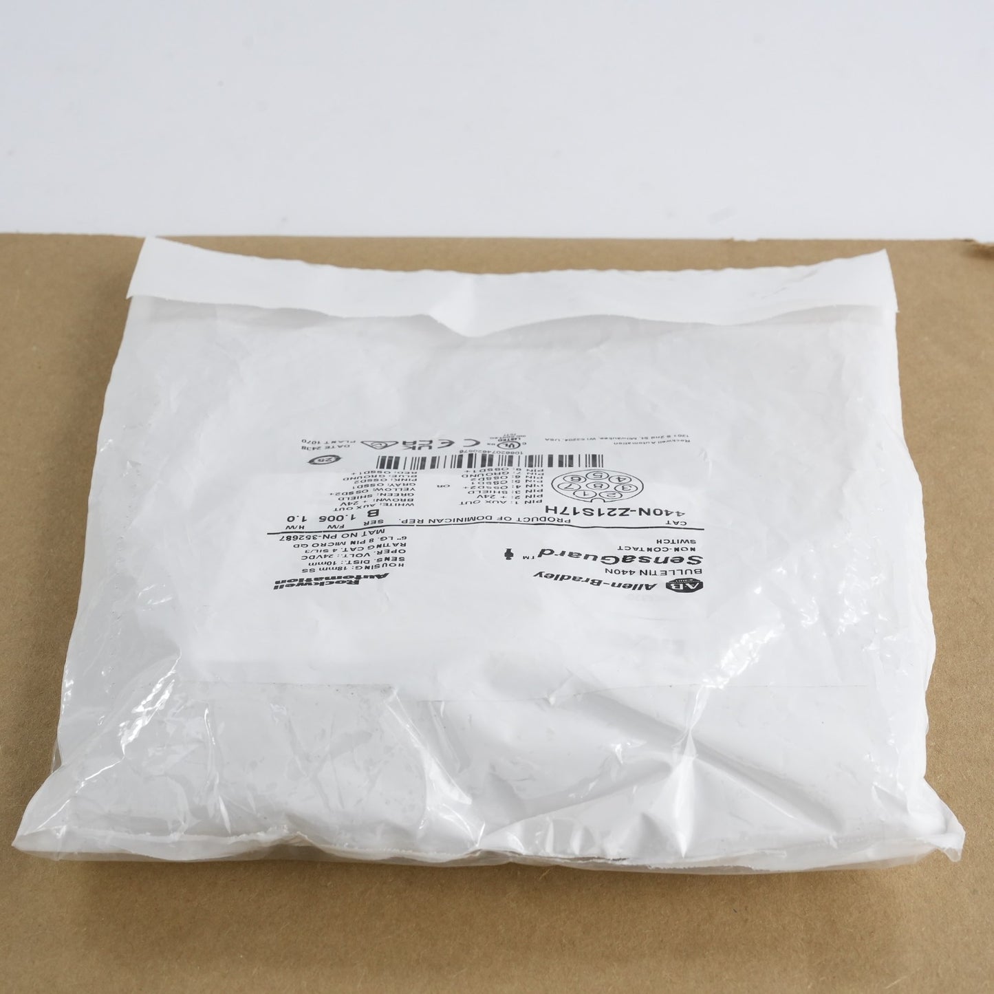 Allen Bradley 440N-Z21S17H Guardmaster Non Contact Switch - Sealed Surplus
