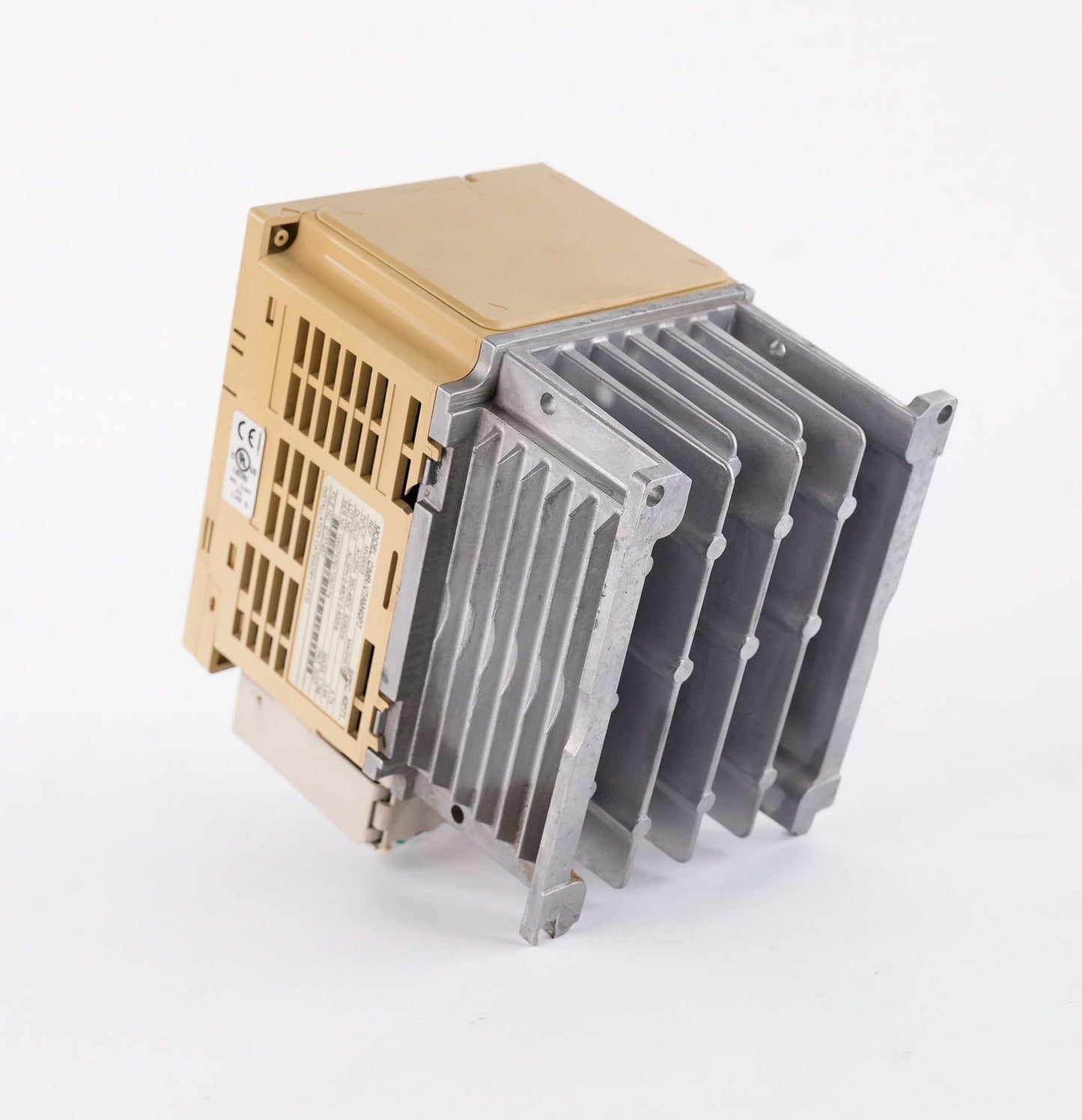 Yaskawa CIMR-V7AM40P7 AC Drive 460V 3-Phase 4.7A 50/60Hz CIMRV7AM40P7
