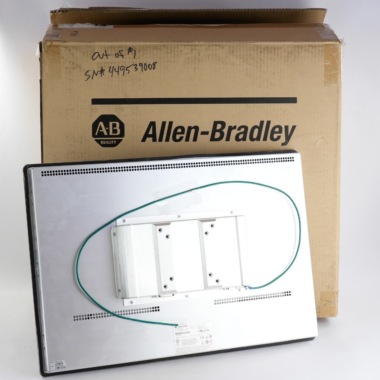 Allen Bradley 6200M-22WBN /A VersaView 5100 HMI 21.5'' Display 6200M22WBN