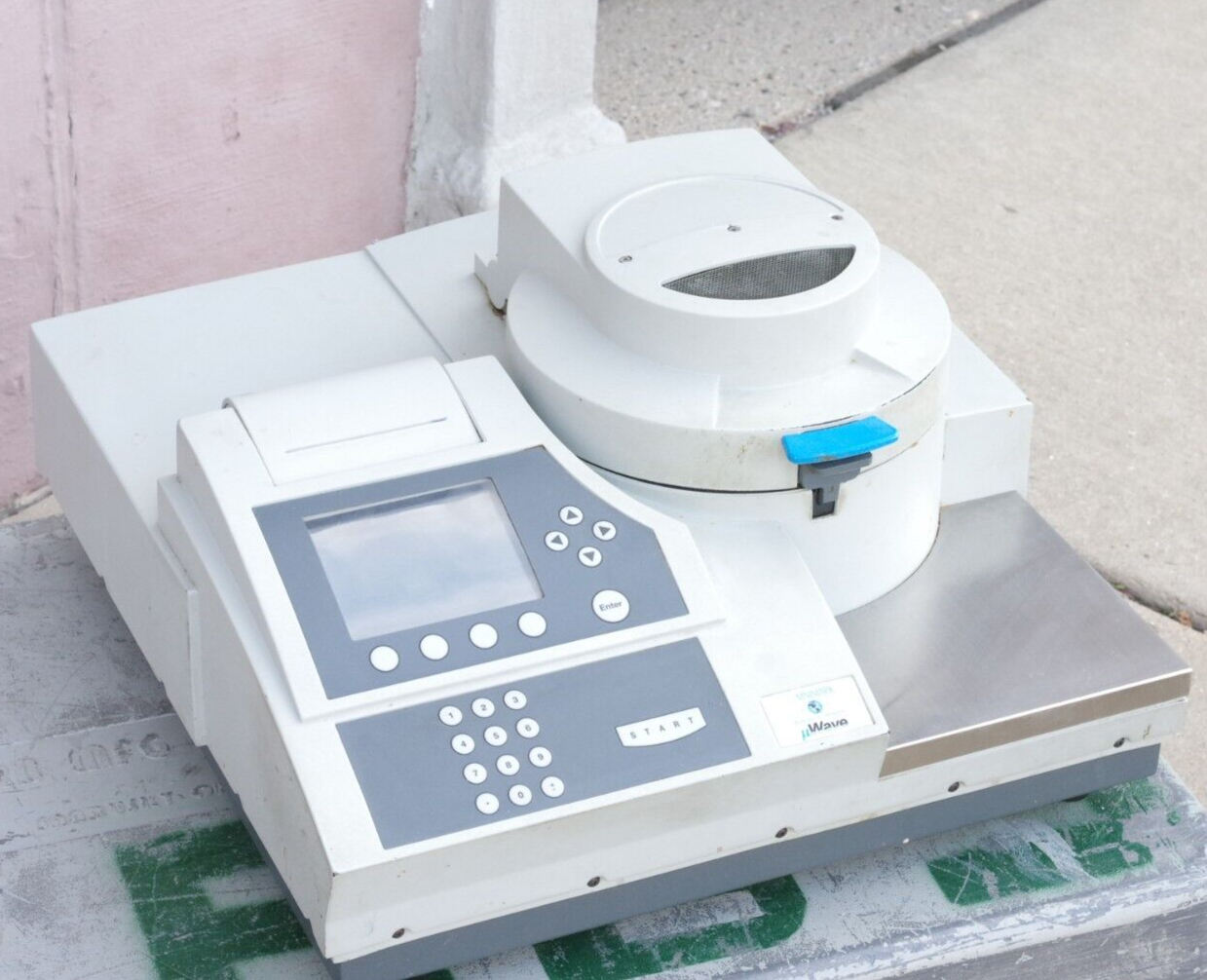 Denver Instrument Company uWave M2 Microwave Moisture Analyzer - UNTES ...