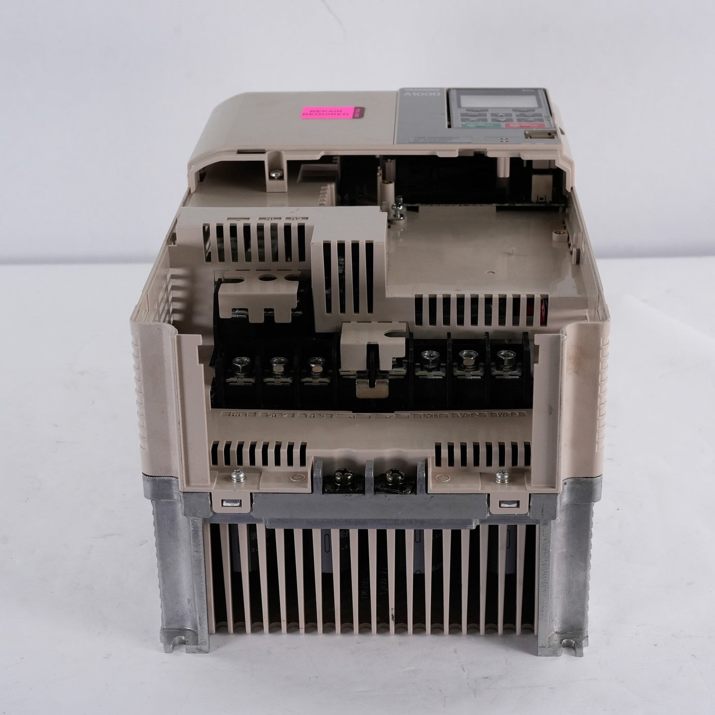 Yaskawa Electric CIMR-AU4A0044AAA Rev E 480V Drive - For Parts