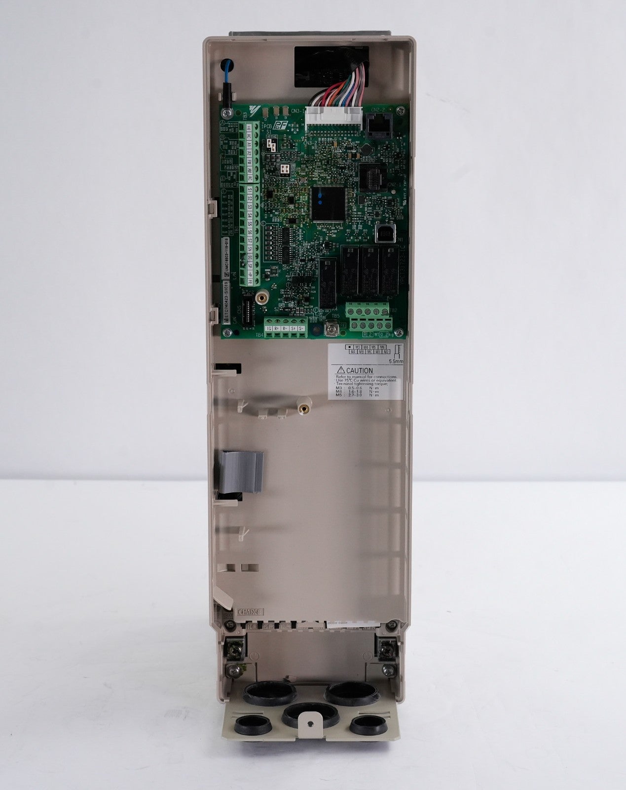 Yaskawa CIMR-ZU4A0027FAA Rev B Z1000 Frequency Drive CIMRZU4A0027FAA