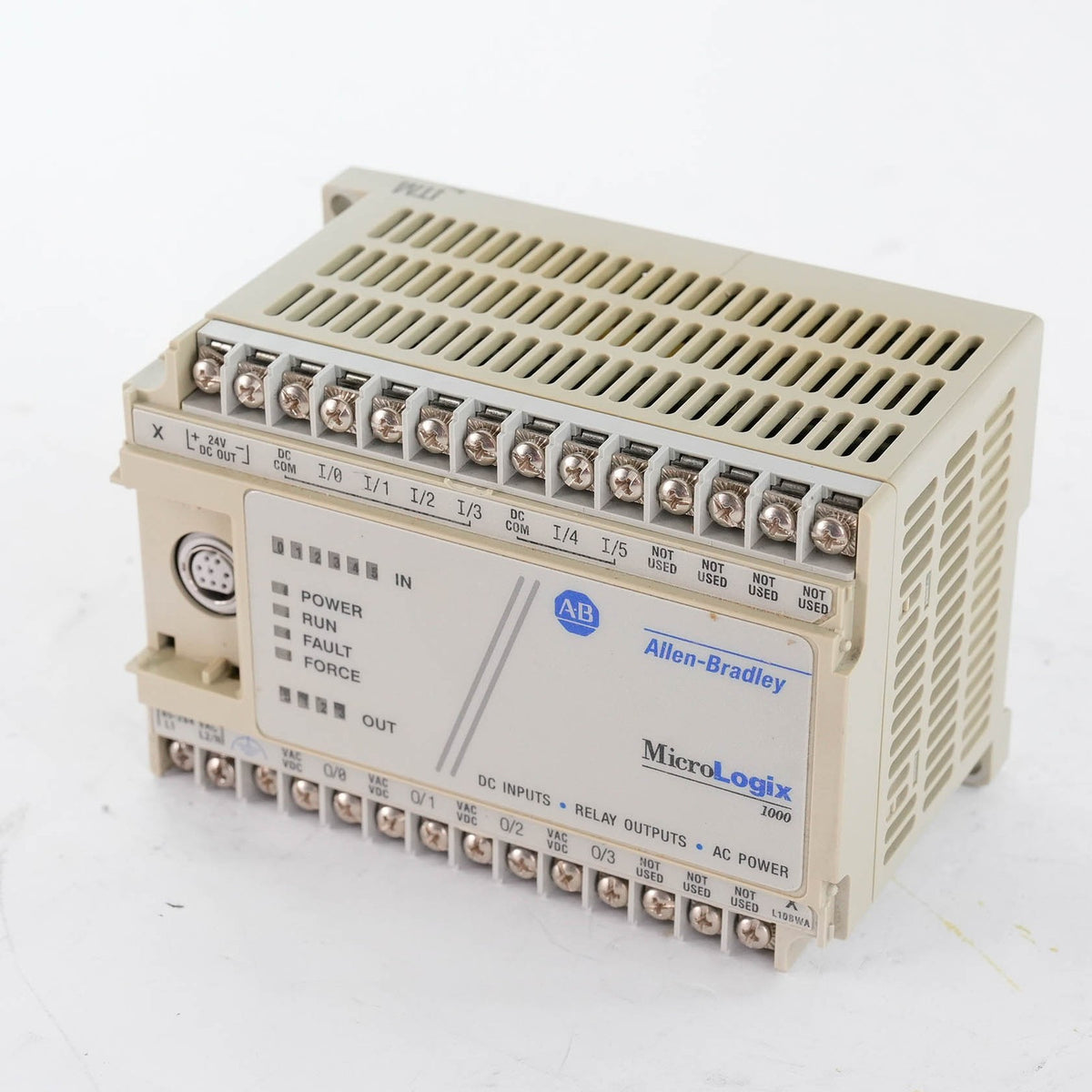 Allen Bradley 1761-L10BWA Ser E MicroLogix 1000 PLC 6 In 24VDC 4 Relay Out