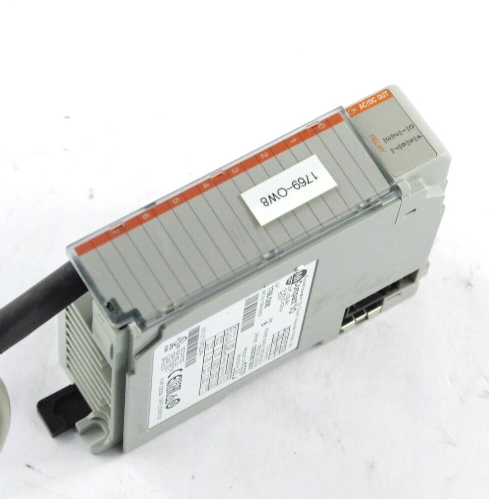 Allen Bradley 1769-OW8 Ser A CompactLogix Output Module