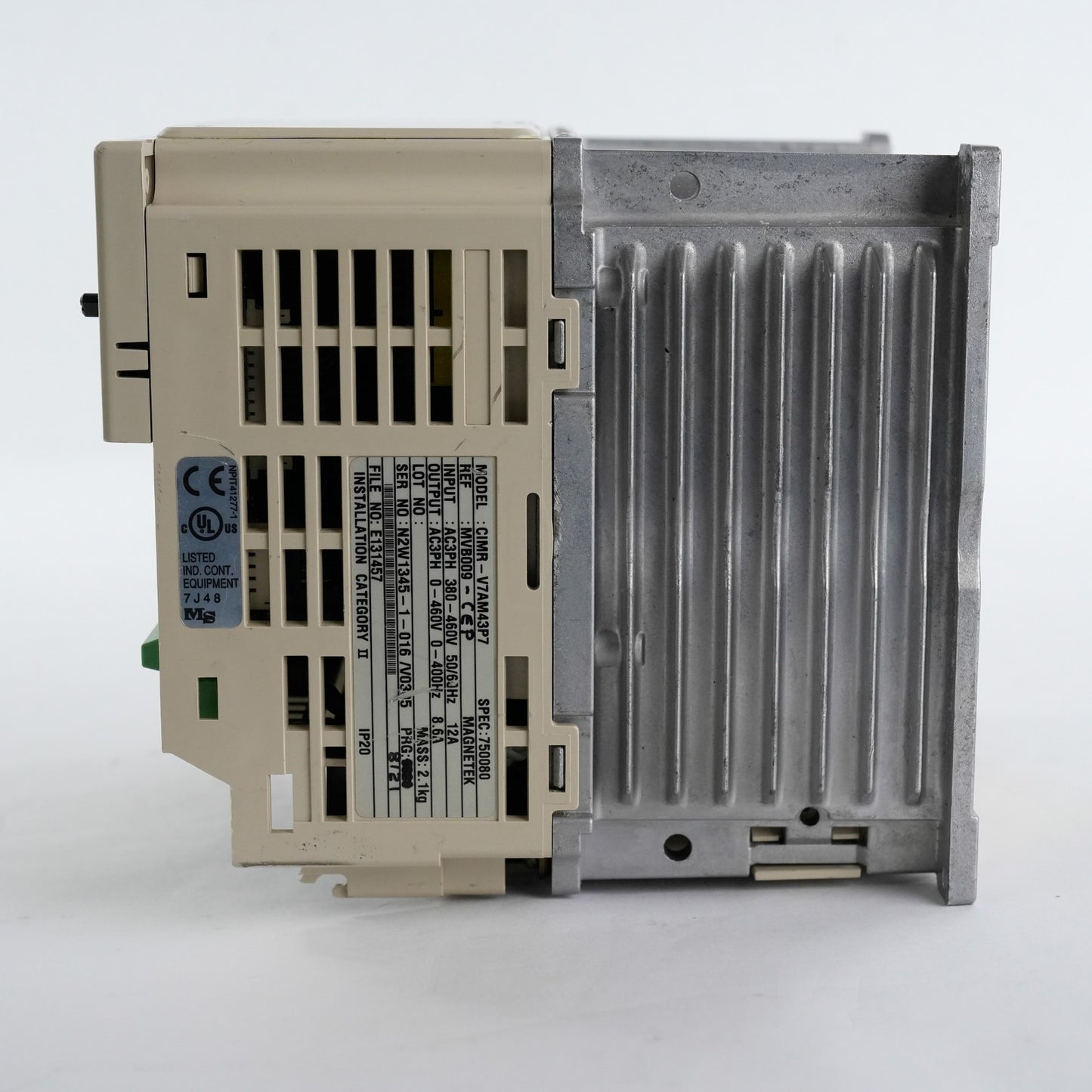Yaskawa CIMR-V7AM43P7 Magnetek AC Drive 380-460V 0-400Hz 12A/8.6A