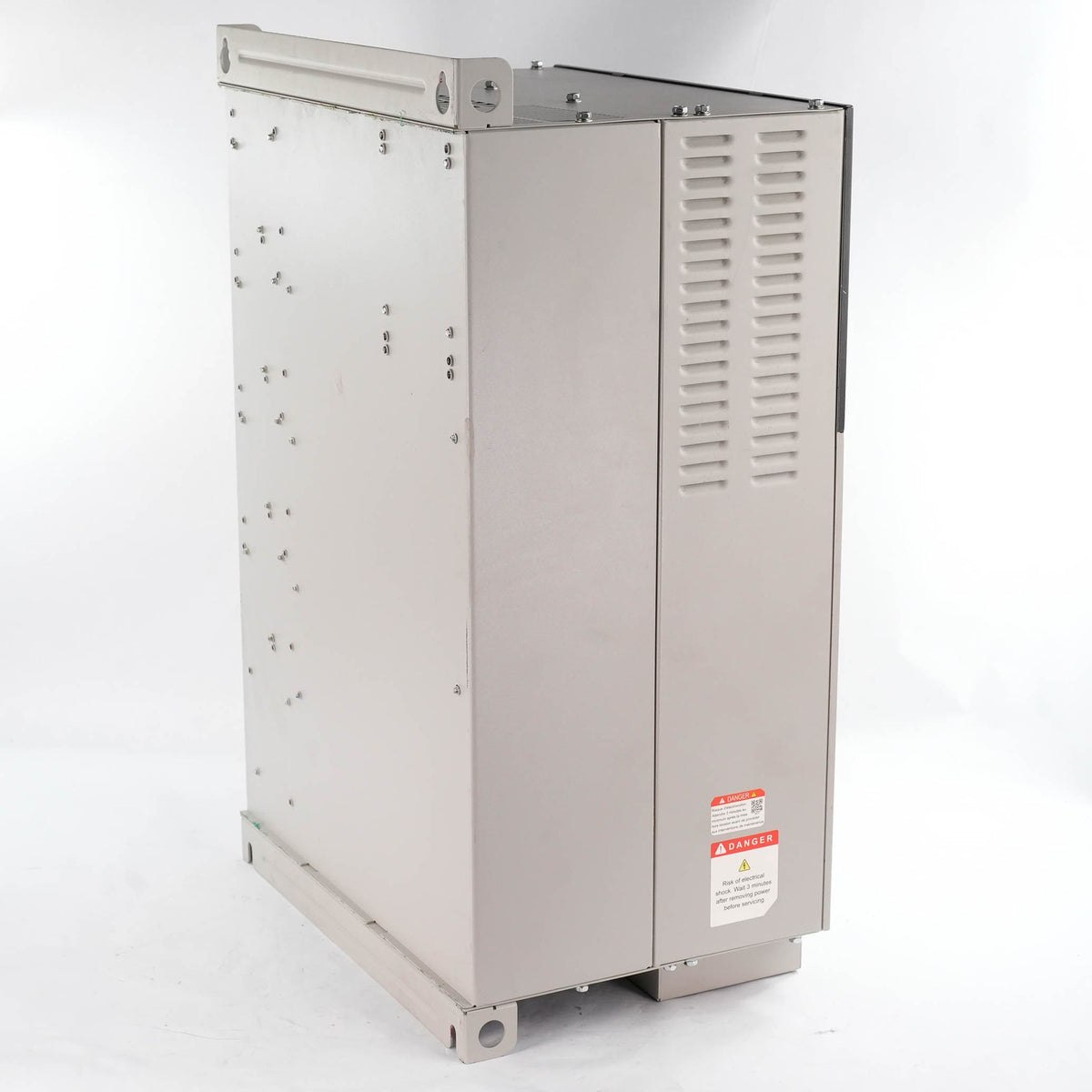 Allen Bradley 22C-D088A103 Ser C PowerFlex 400 AC Drive 480V 3PH 60HP 45kW 88A