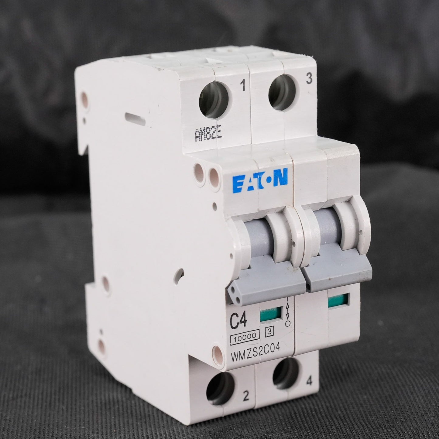 EATON WMZS2C04 Miniature 2-Pole Circuit Breaker 4A 277/480VAC