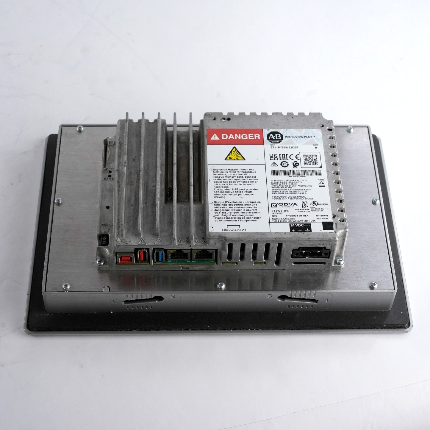 Allen Bradley 2711P-T9W22D9P /B PanelView Plus 7 9" 24V Color 2711PT9W22D9P