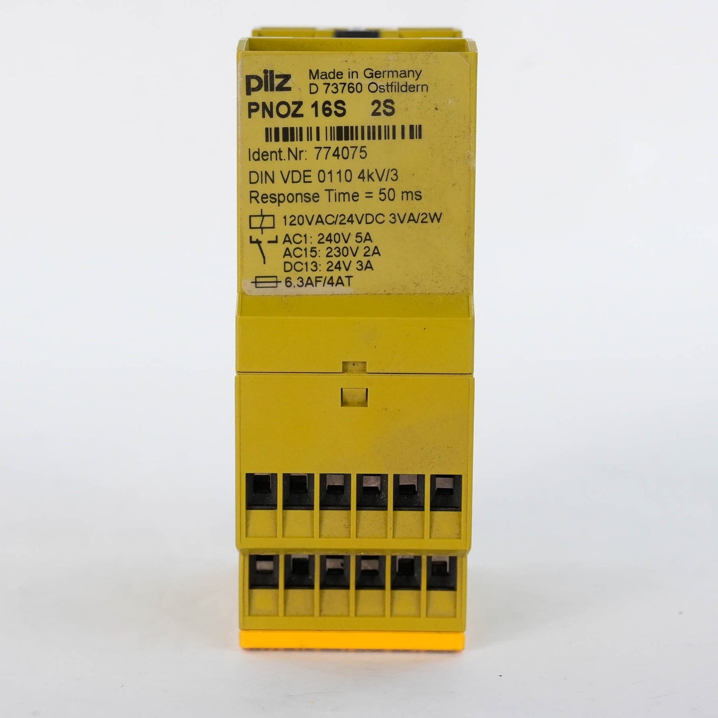 Pilz PNOZ 16S Safety Relay 774072 24VDC 2n/o 1n/c PNOZ16S Emergency Stop Monitor