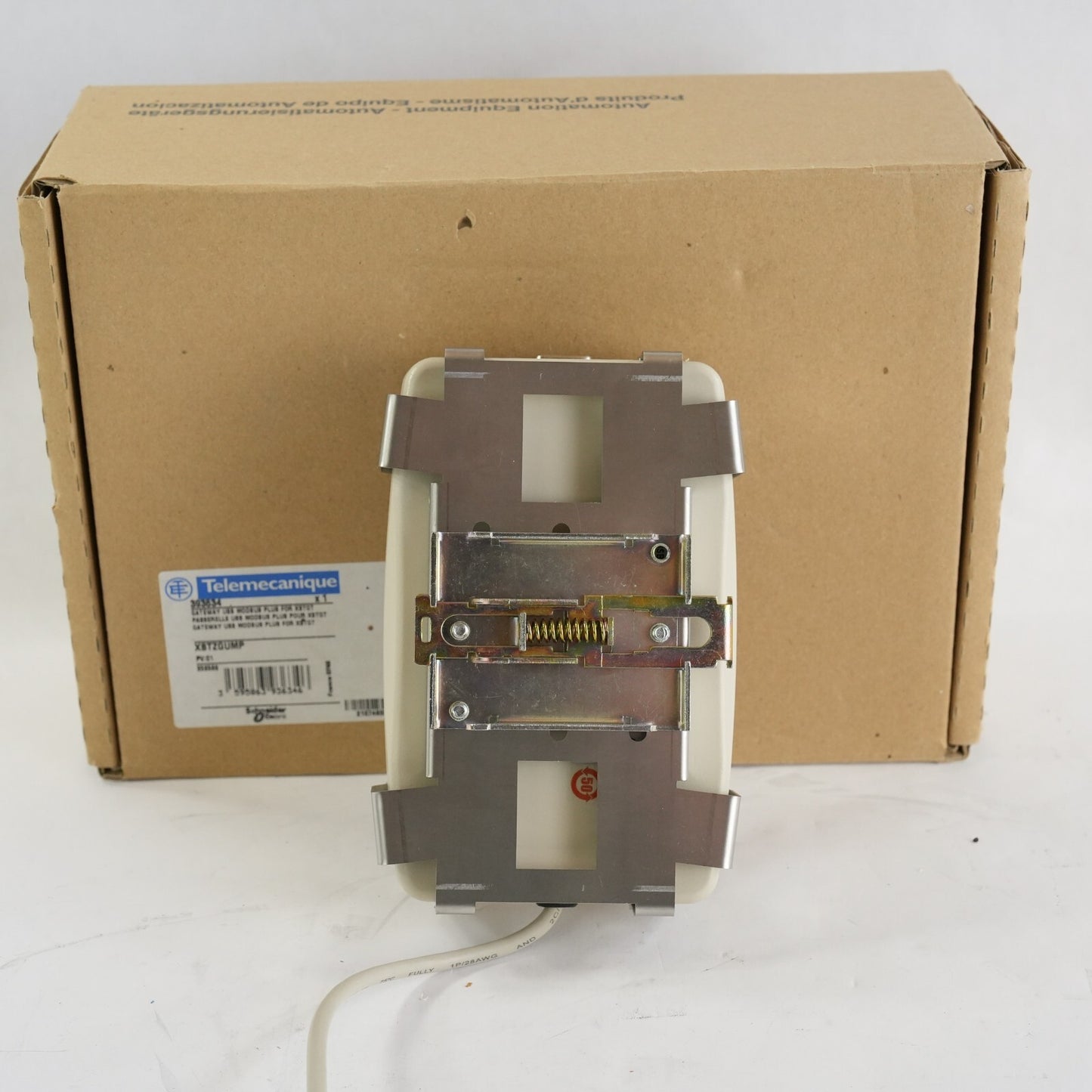 Schneider Electric XBTZGUMP USB Gateway Harmony XBT - Open Box