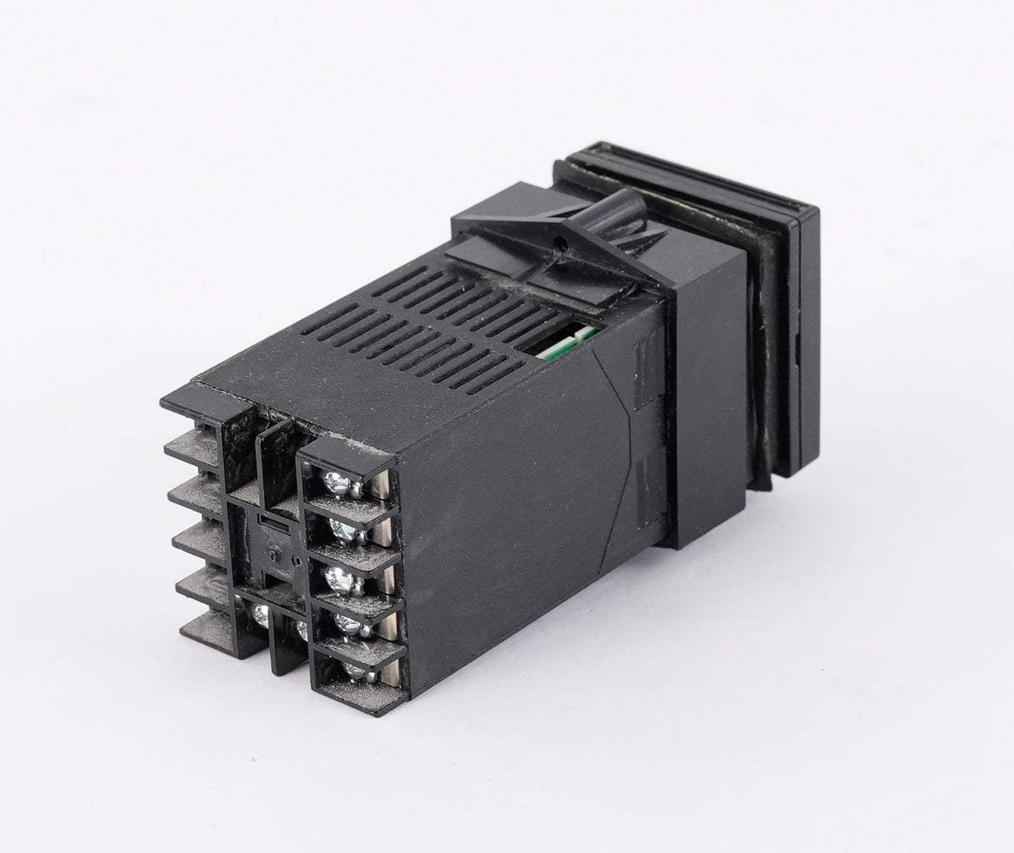 Red Lion Controls T1620010 Temperature Controller T16 Series 18-36V 4W 50/60Hz
