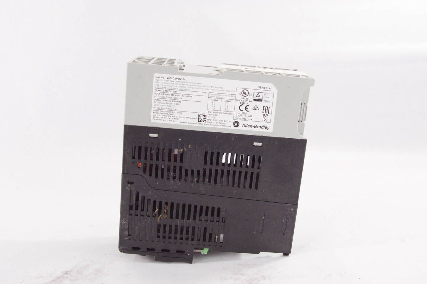 Allen-Bradley 25B-D2P3N104 PowerFlex 525 1Hp AC Drive - For Part or Repair