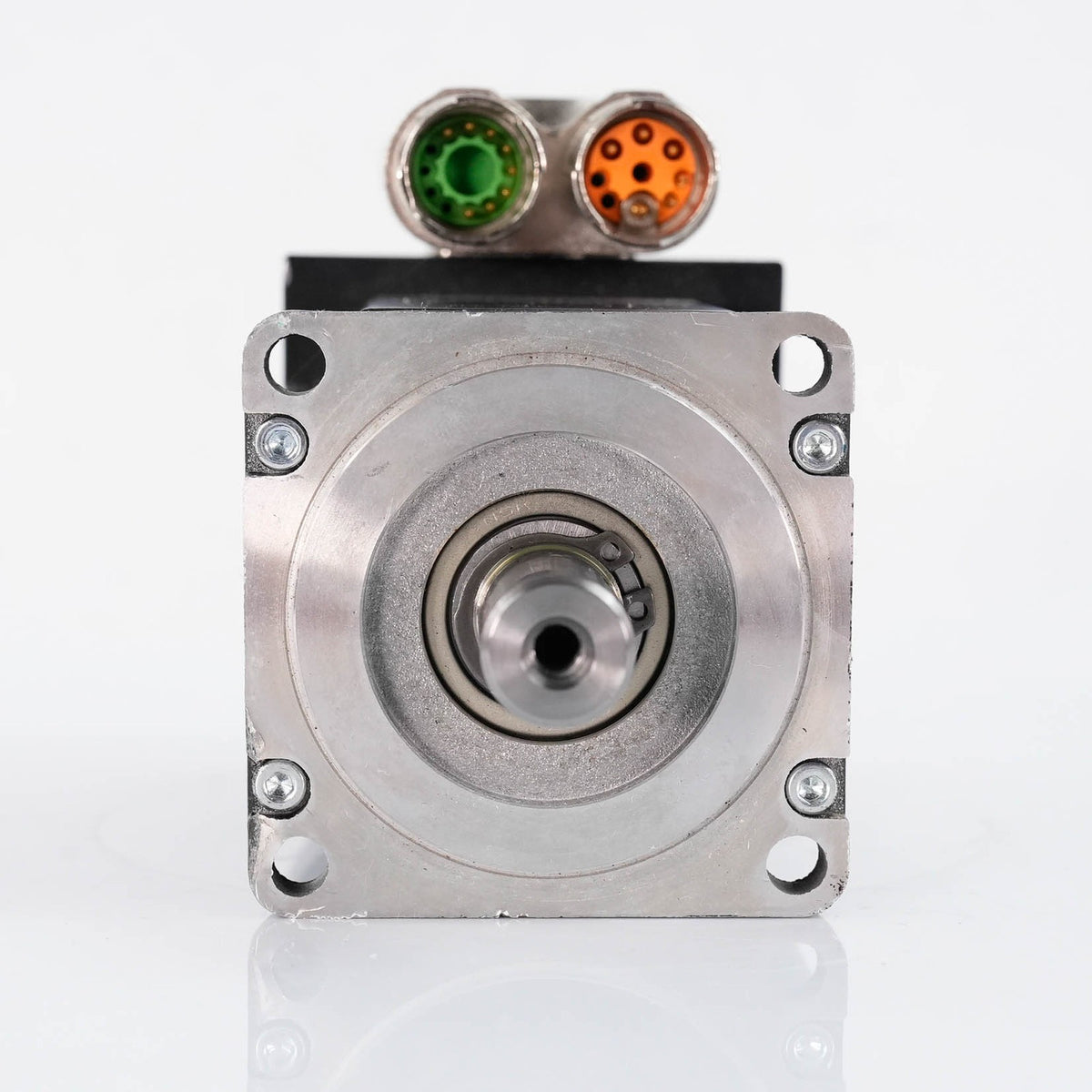 B&R 8LVA23.B1030D000-0 AC Synchronous Servo Motor 300V 3000RPM 8LVA23B1030D0000