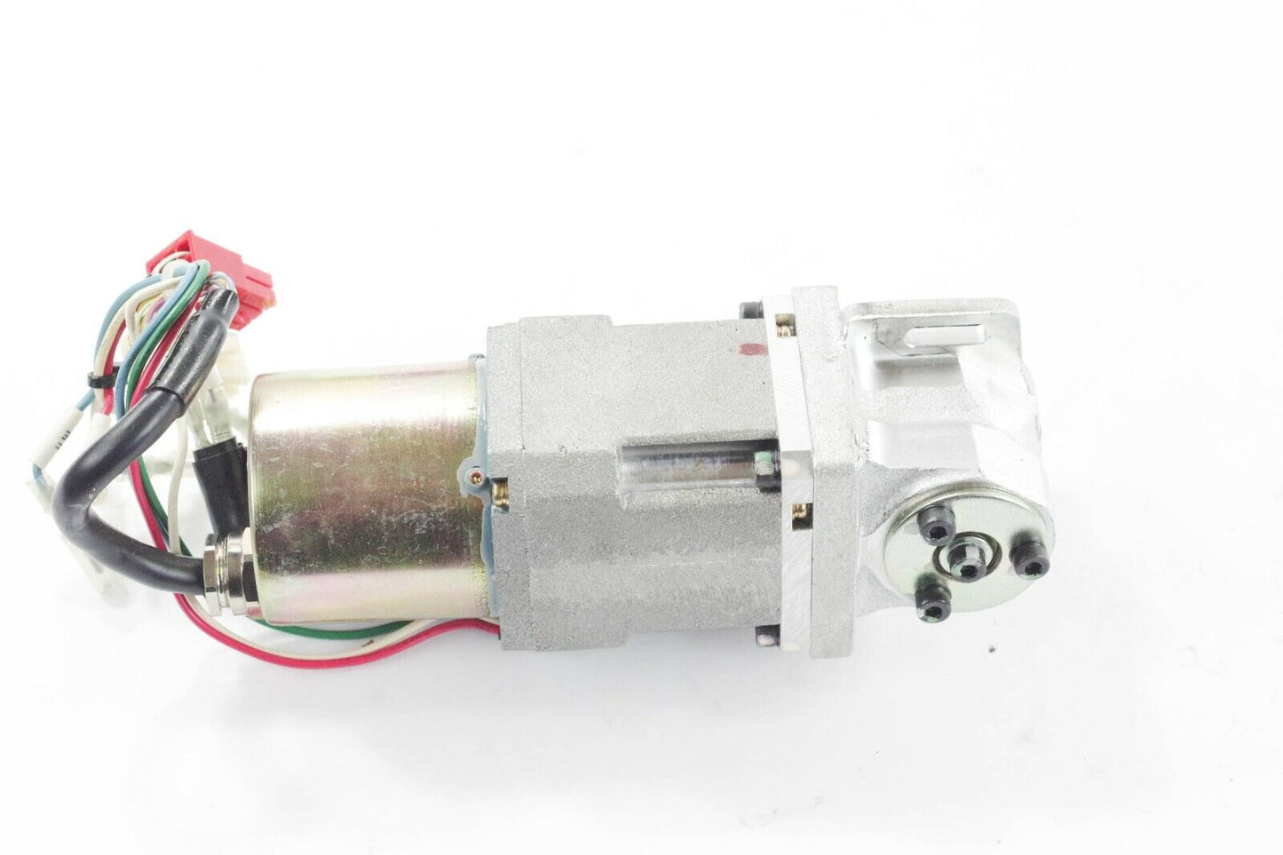 Yaskawa USAREM-A6CYR11 AC Servo Motor, 58W, 3000 R/M With Gear Head