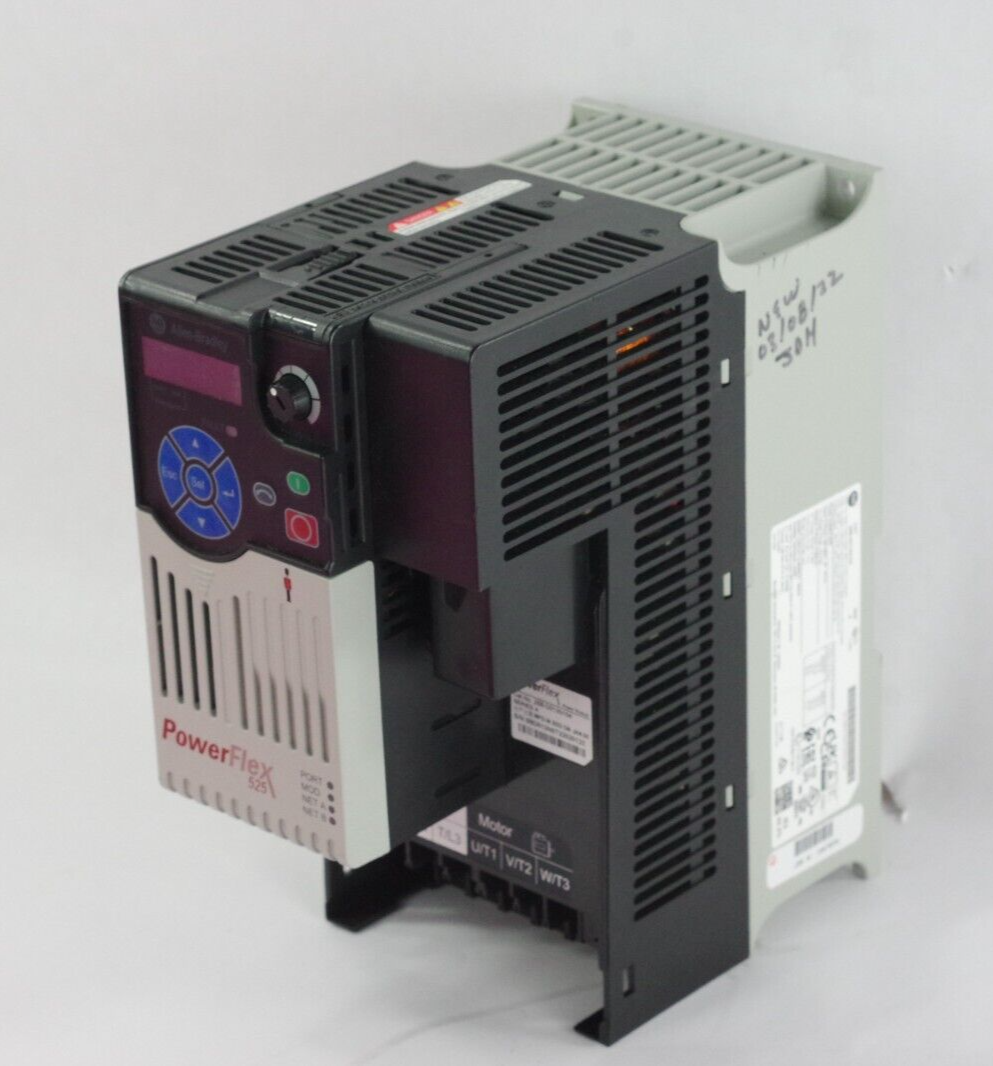 Allen Bradley 25B-D013N104 Ser A FW 7.001 Powerflex 525 AC Drive 3-Phase