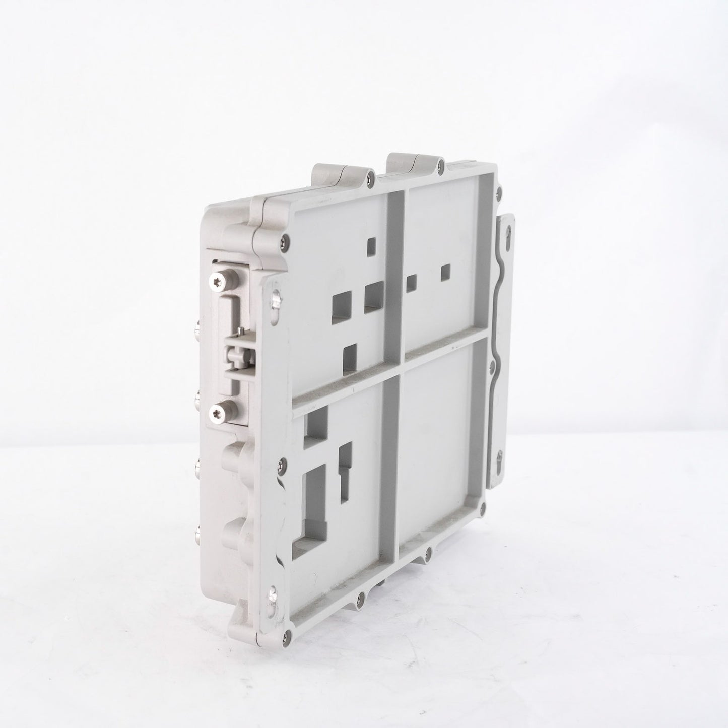 Allen Bradley 1783-ZMS8T8E2TGN /A Stratix 5400 Managed Switch 18 Port