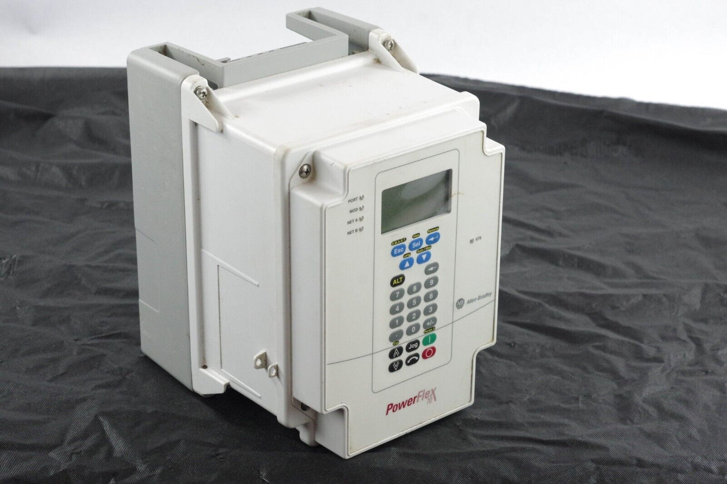 Allen Bradley 20AD3P4C3AYYANC0 / 20AD3P4C3AYYANCO Powerflex 70 Drive 2hp 3ph 480