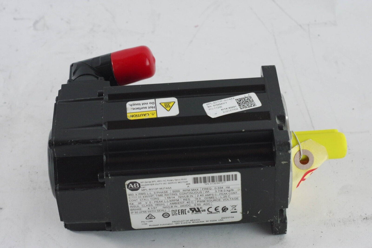 2023 ALLEN BRADLEY MPL-B310P-MJ74AA / MPLB310PMJ74AA Servo Motor - No Box