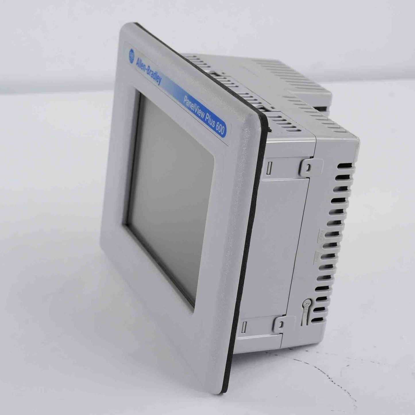 Allen Bradley 2711P-T6C20D /C PanelView Plus 600 Color Touch Display 2711PT6C20D