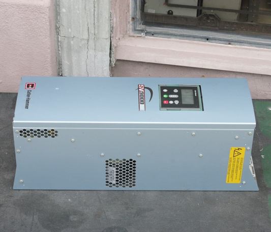 Cutler Hammer SV9030AC-5M0B00 Ac Vfd Drive 30hp /  SV9030AC5M0B00