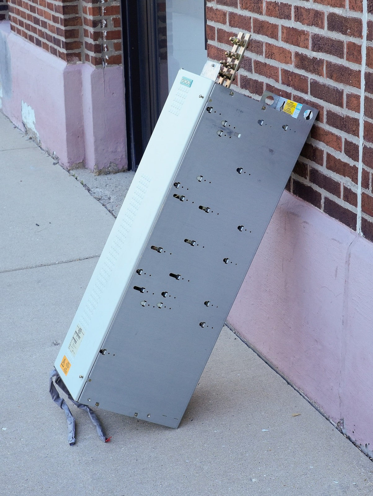 Siemens 6SE7031-7EE85-0AA0 Simovert Masterdrives AC Drive 510-620V
