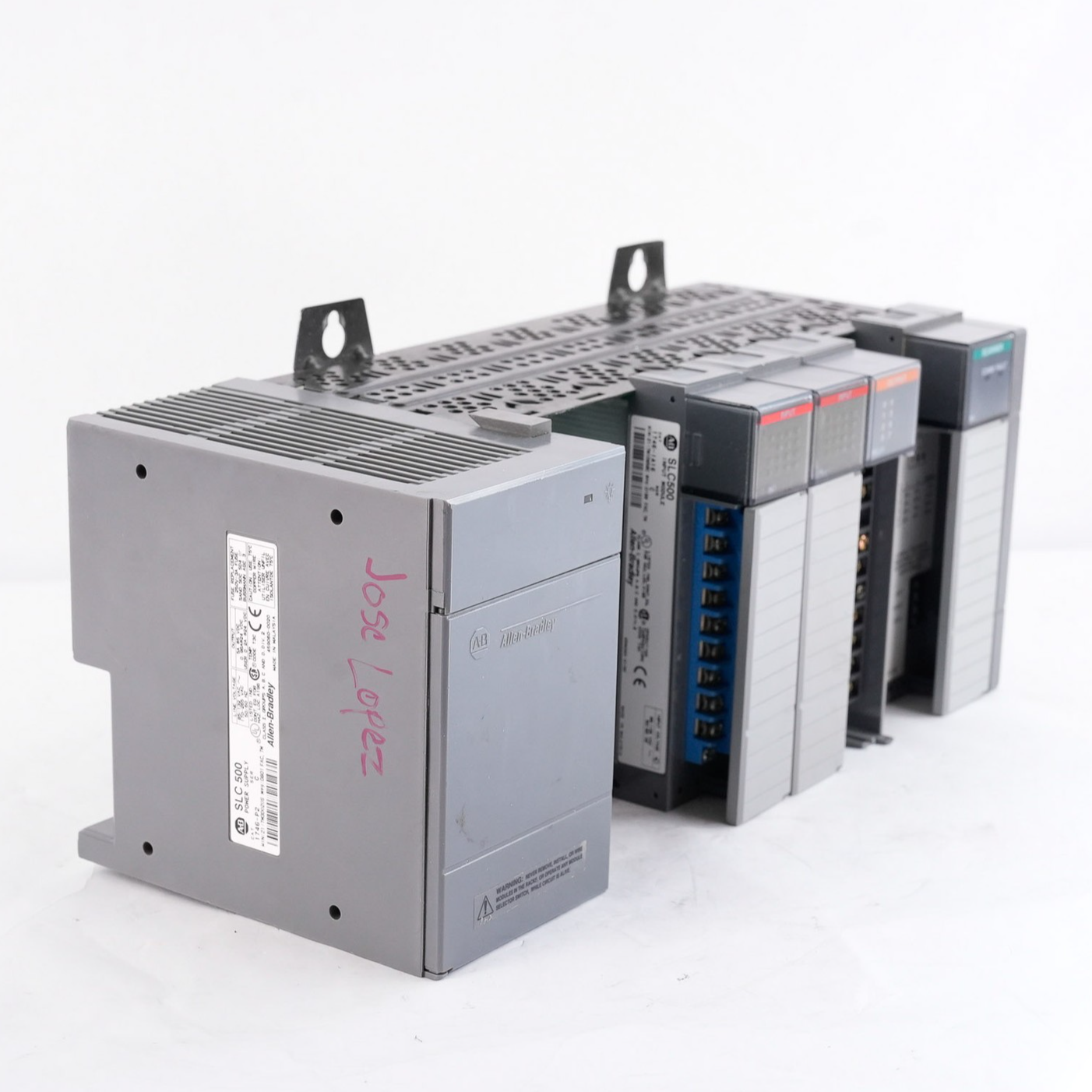 Allen Bradley 1746-P2 /C SLC 500 Power Supply + 1746-A7/B Rack + 4 PLC Modules