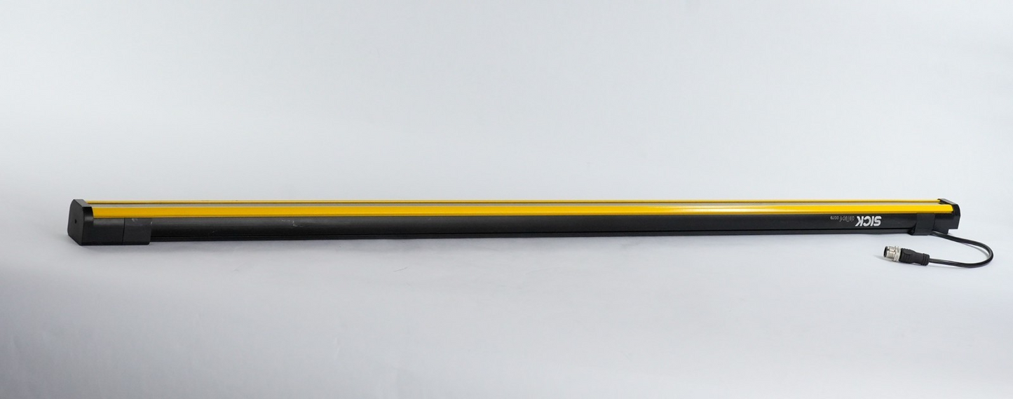 Sick C4C-EA09030A10000 Safety Light Curtain 24 VDC C4CEA09030A10000