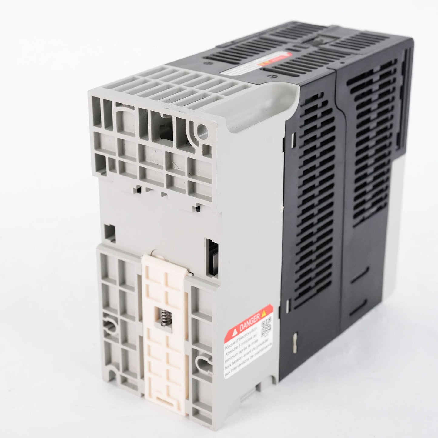Allen Bradley 25B-B2P5N104 Ser A PowerFlex 525 AC Drive 0.5HP 0.4kW 240V 3PH