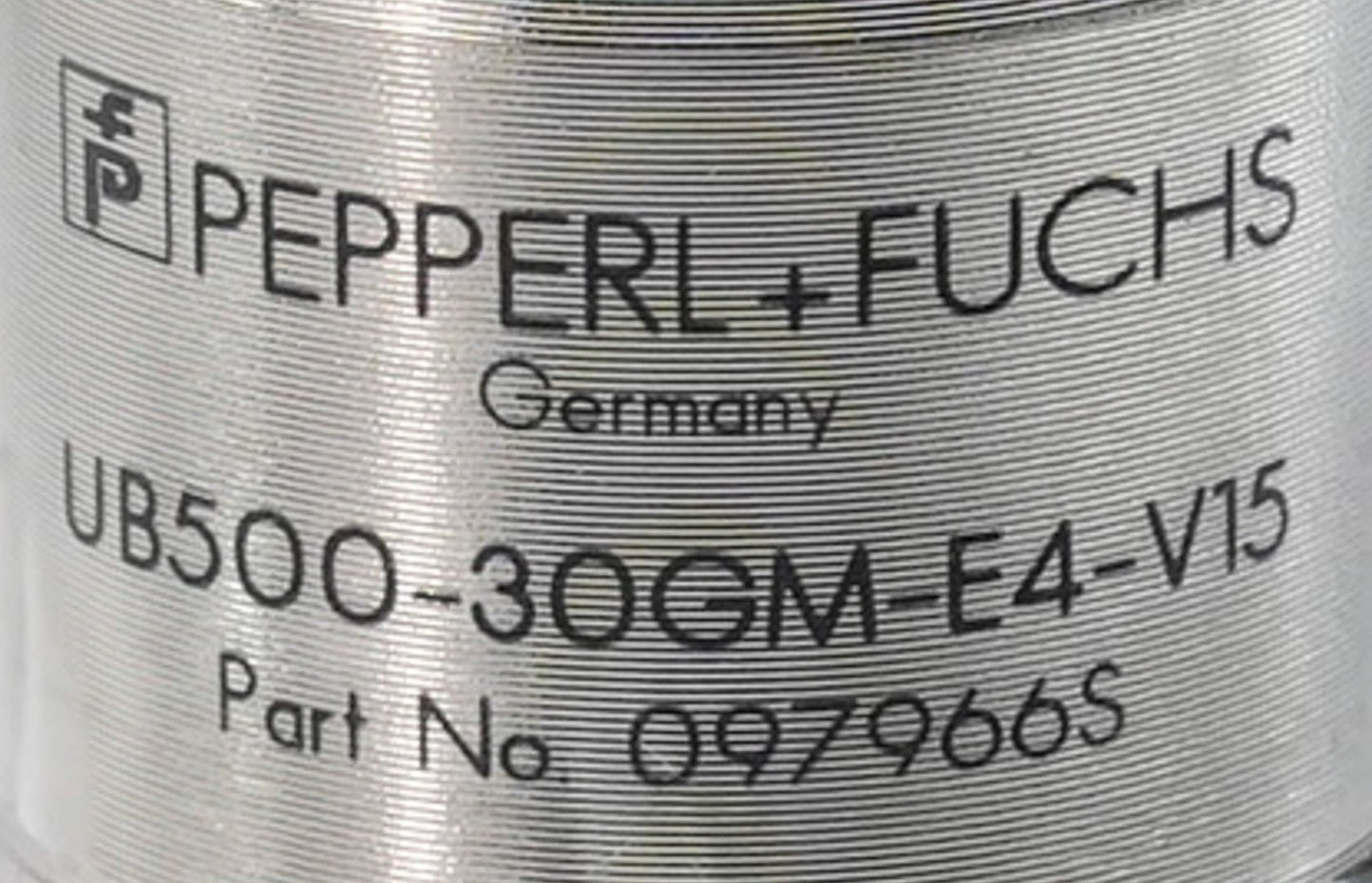 Pepperl+Fuchs UB500-30GM-E4-V15 Ultrasonic Sensor 097966S - Open Box