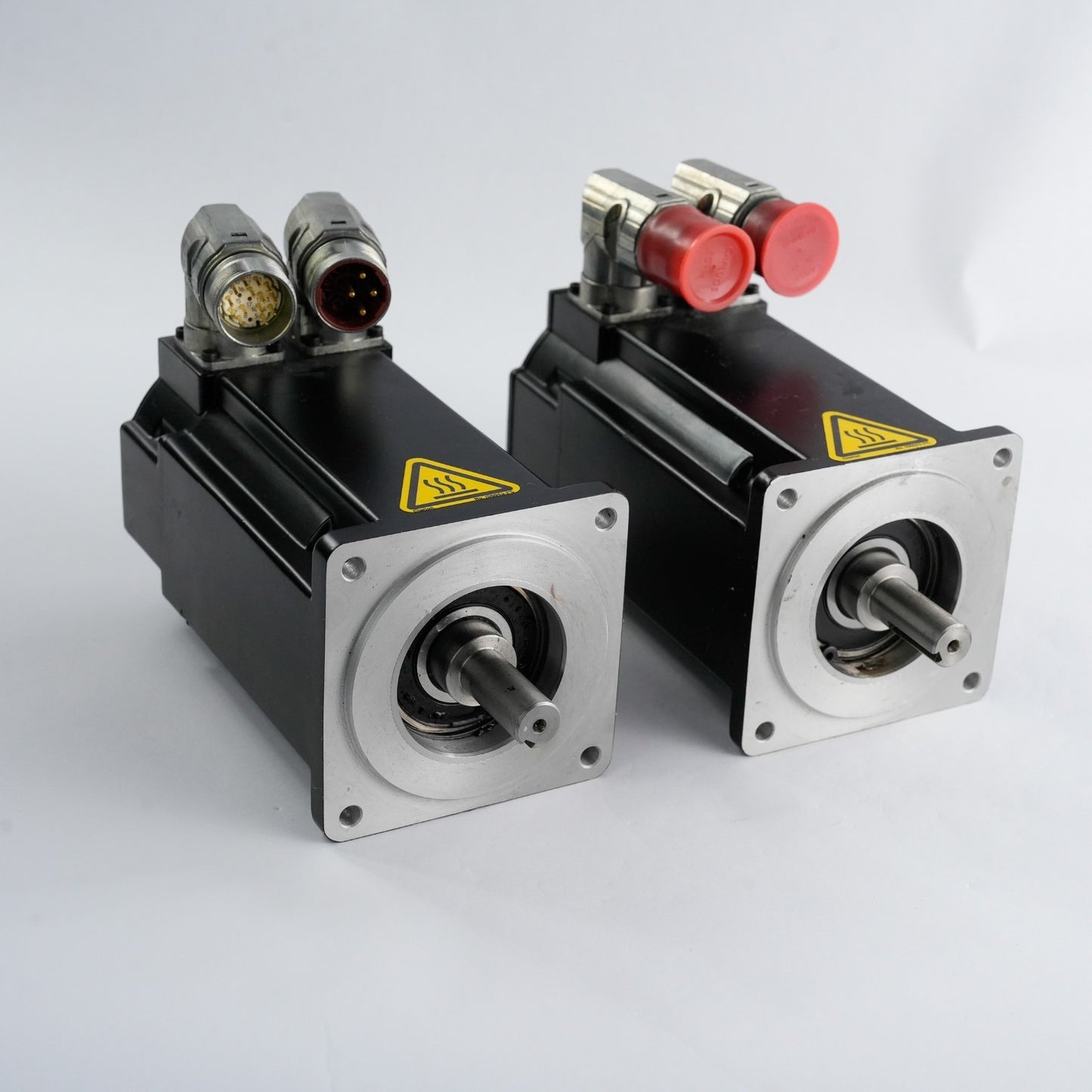Kollmorgen AKM42E-EKCNDB00 Servo Motor AKM42EEKCNDB00 4000RPM 1.1kW