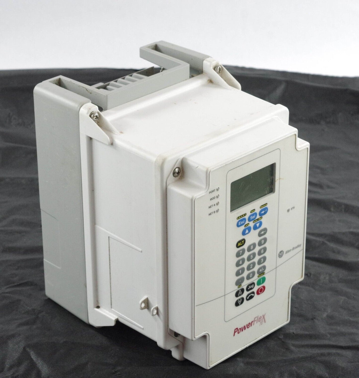 Allen Bradley 20AD3P4C3AYYANC0 / 20AD3P4C3AYYANCO Powerflex 70 Drive 2hp 3ph 480