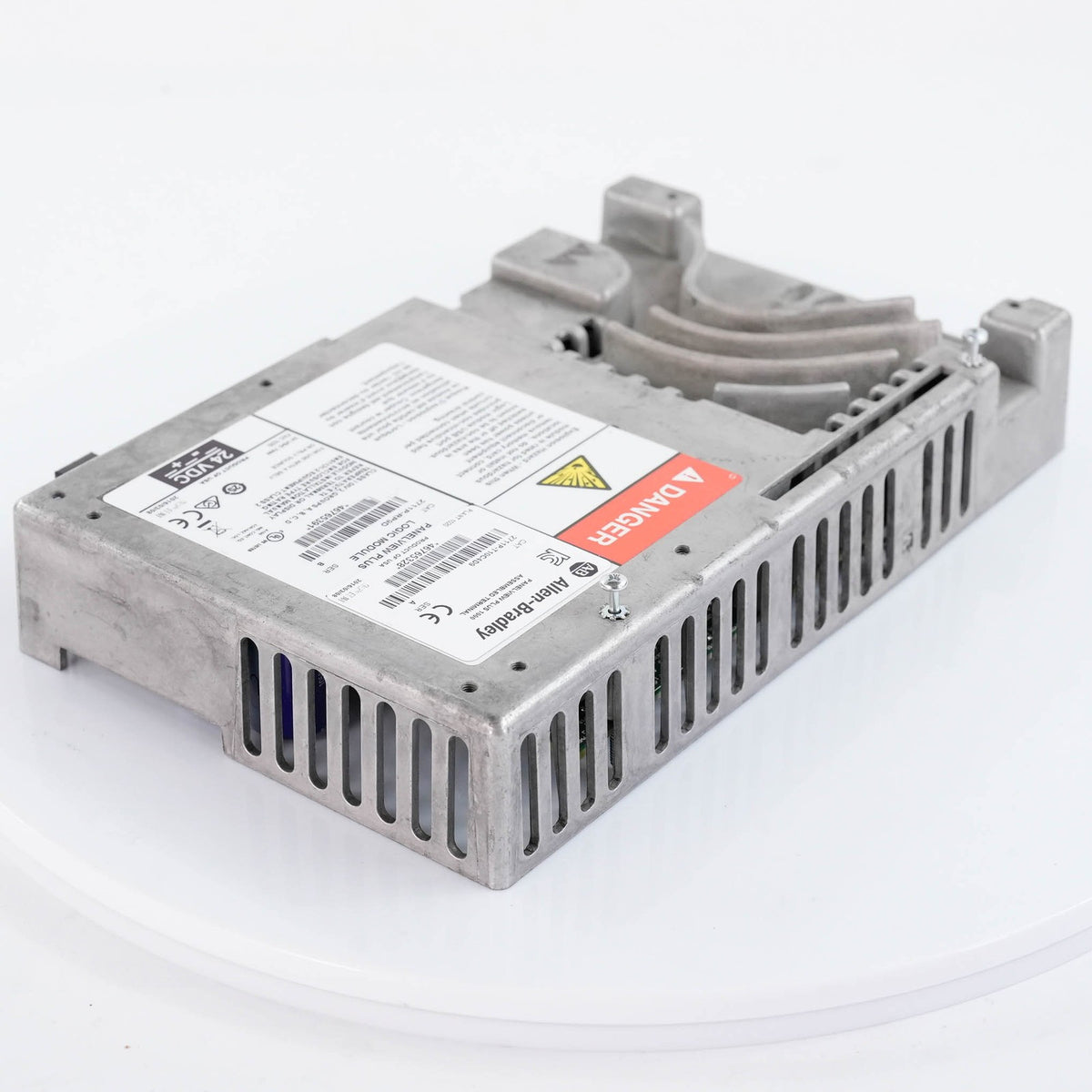 Allen Bradley 2711P-RP9D Ser B PanelView Plus 6 Logic Module 512MB