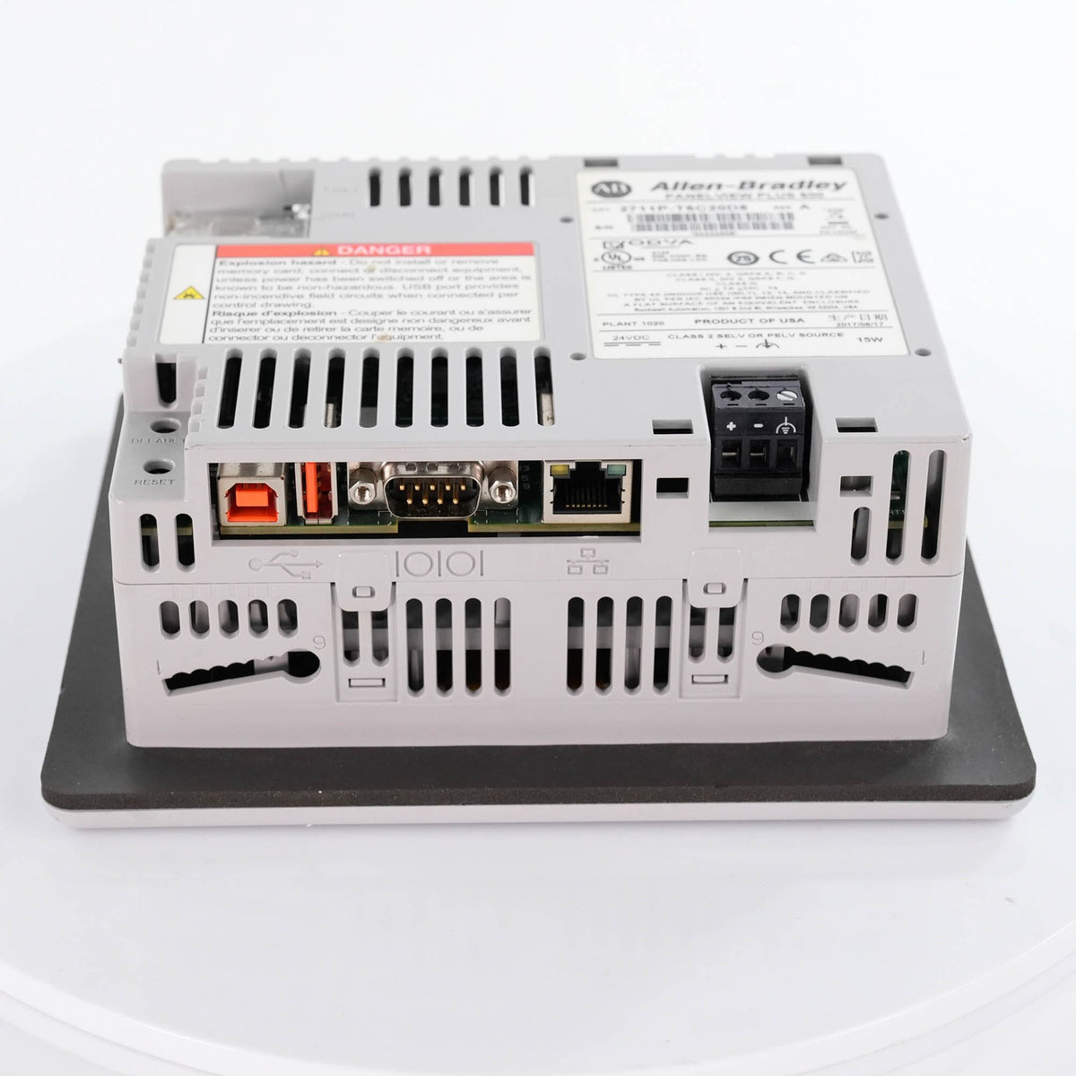 Allen Bradley 2711P-T6C20D8 Ser A PanelView Plus 6 600 Color Touch 24VDC