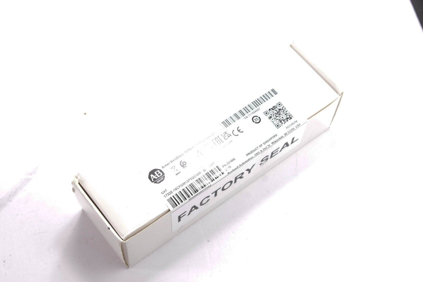 Allen Bradley 1732E-16CFGM12P5QCWR /  1732E16CFGM12P5QCWR Ser B - 16 IO Points