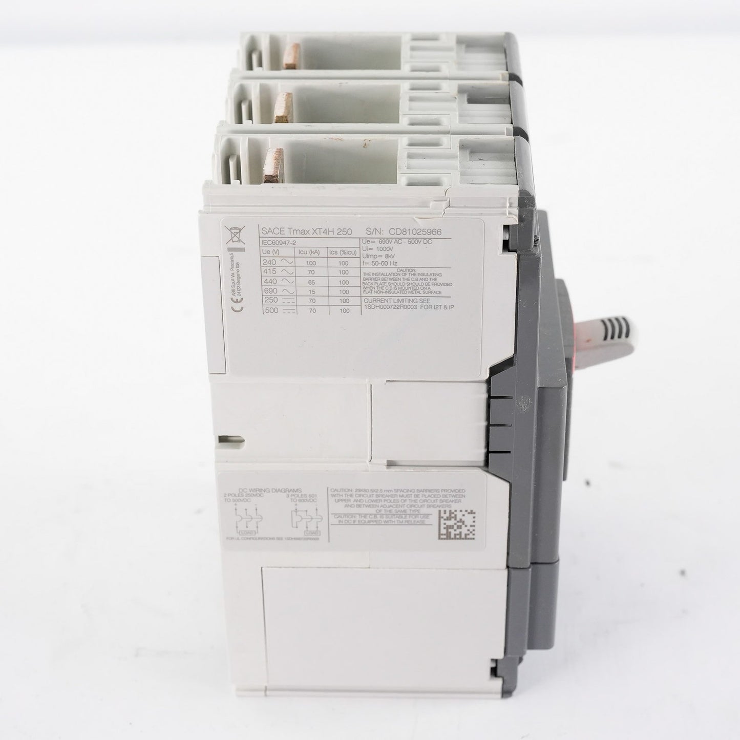 ABB SACE Tmax XT4H 250 Molded Case Circuit Breaker 3P XT4H250TMF15015003pFFULCSA