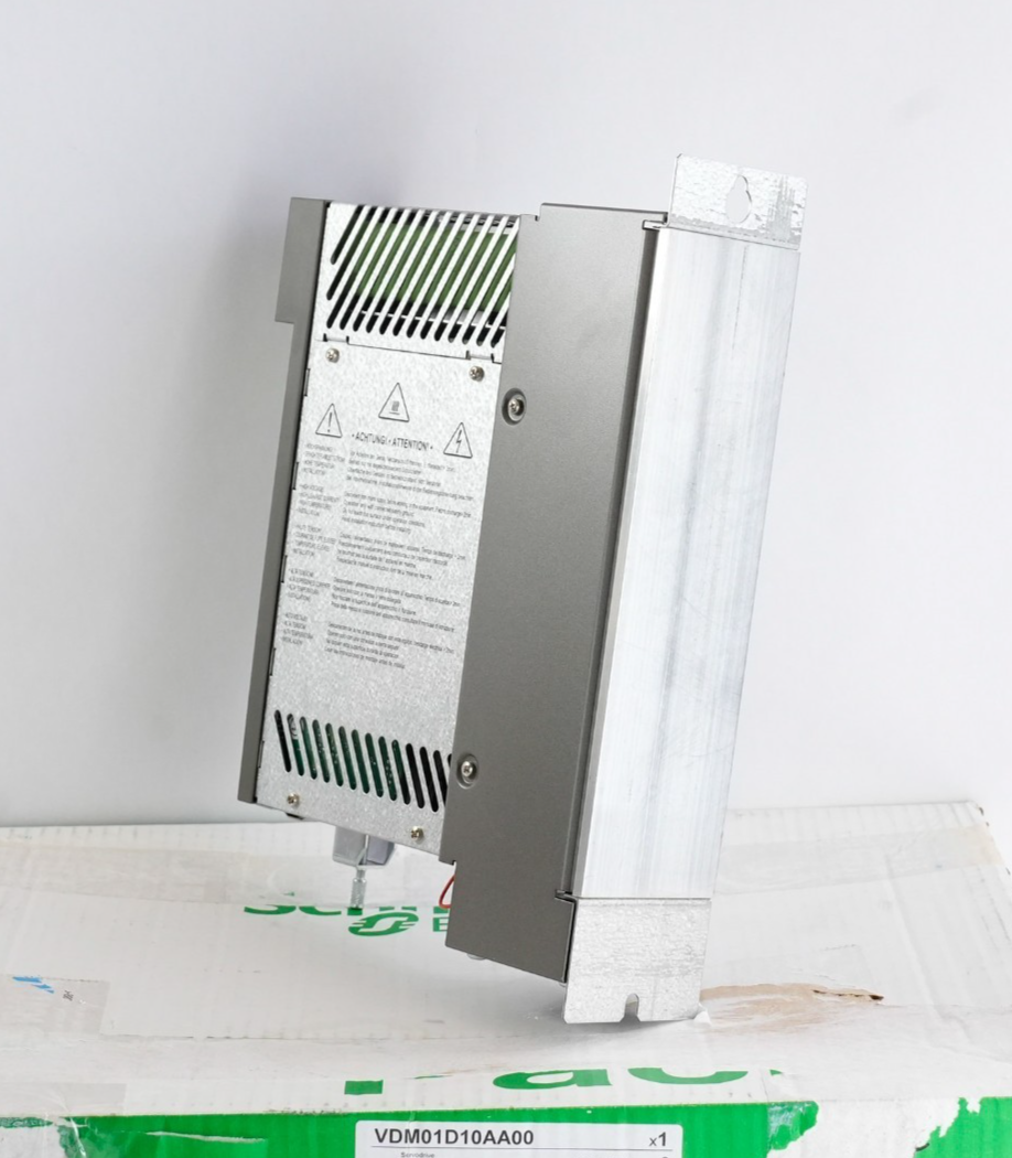 Schneider Electric MC-4/11/10/400 VDM01D10AA00 Elau PacDrive MC-4 - Open Box
